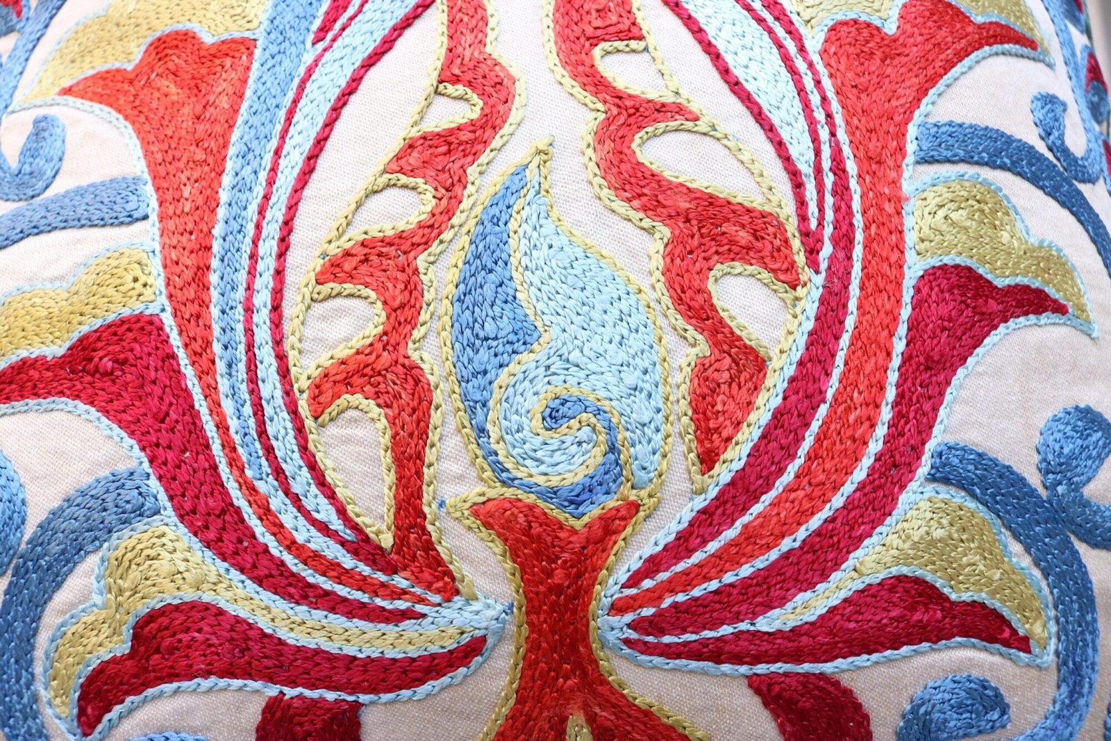 Hand made embroidery pillow cover, Uzbek hand made silk on silk suzani pillow case, Decorative cushion cover