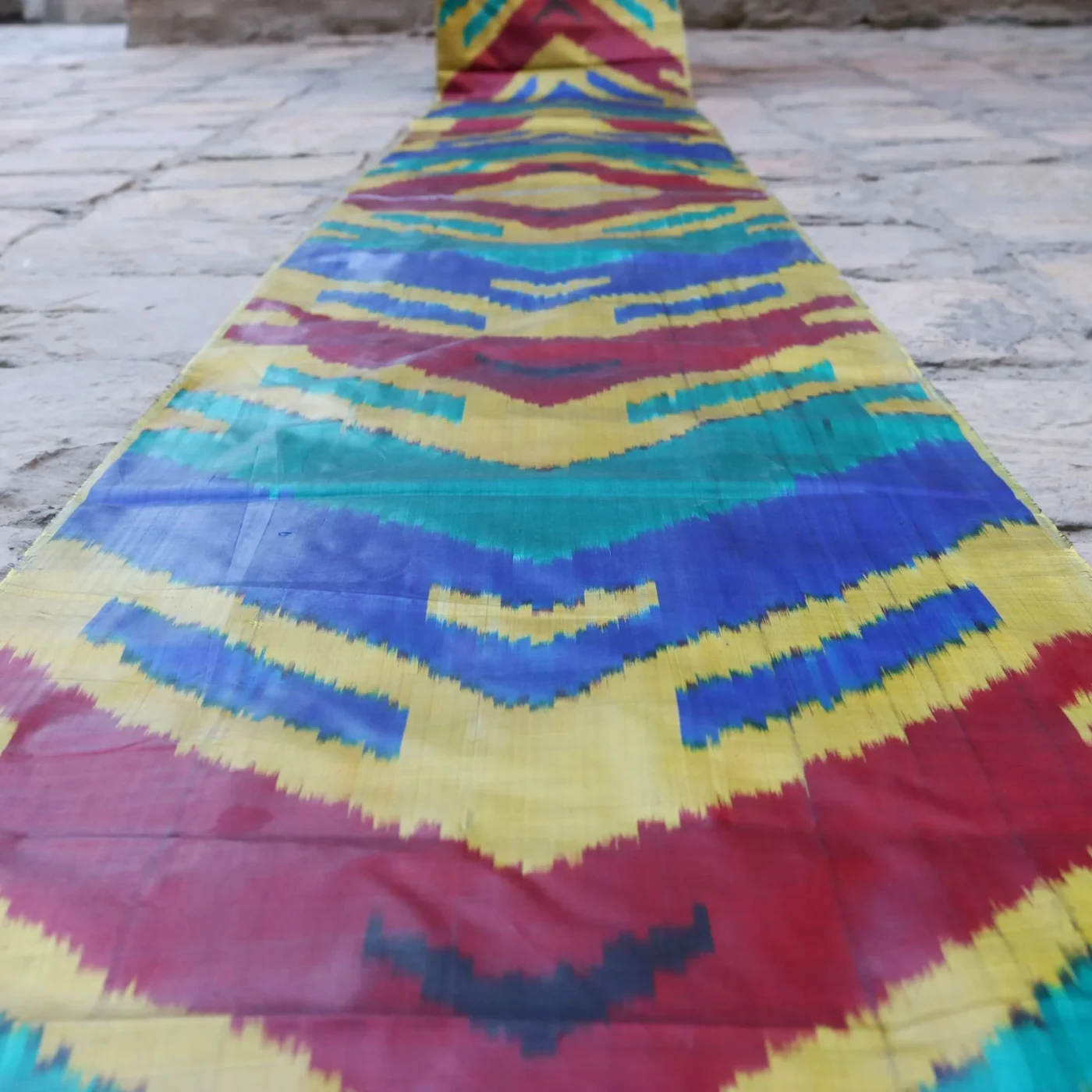 il_fullxfull.2587444163_36o3 Uzbek handmade, handwoven, hand-dyed, natural 100% Silk ikat fabric.