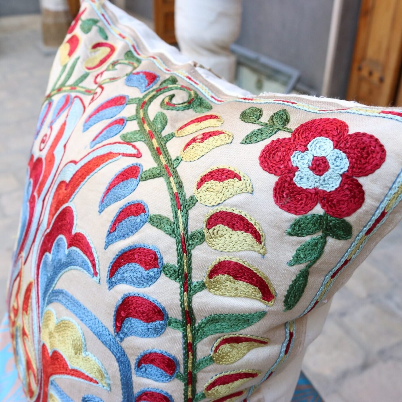 Hand made embroidery pillow cover, Uzbek hand made silk on silk suzani pillow case, Decorative cushion cover