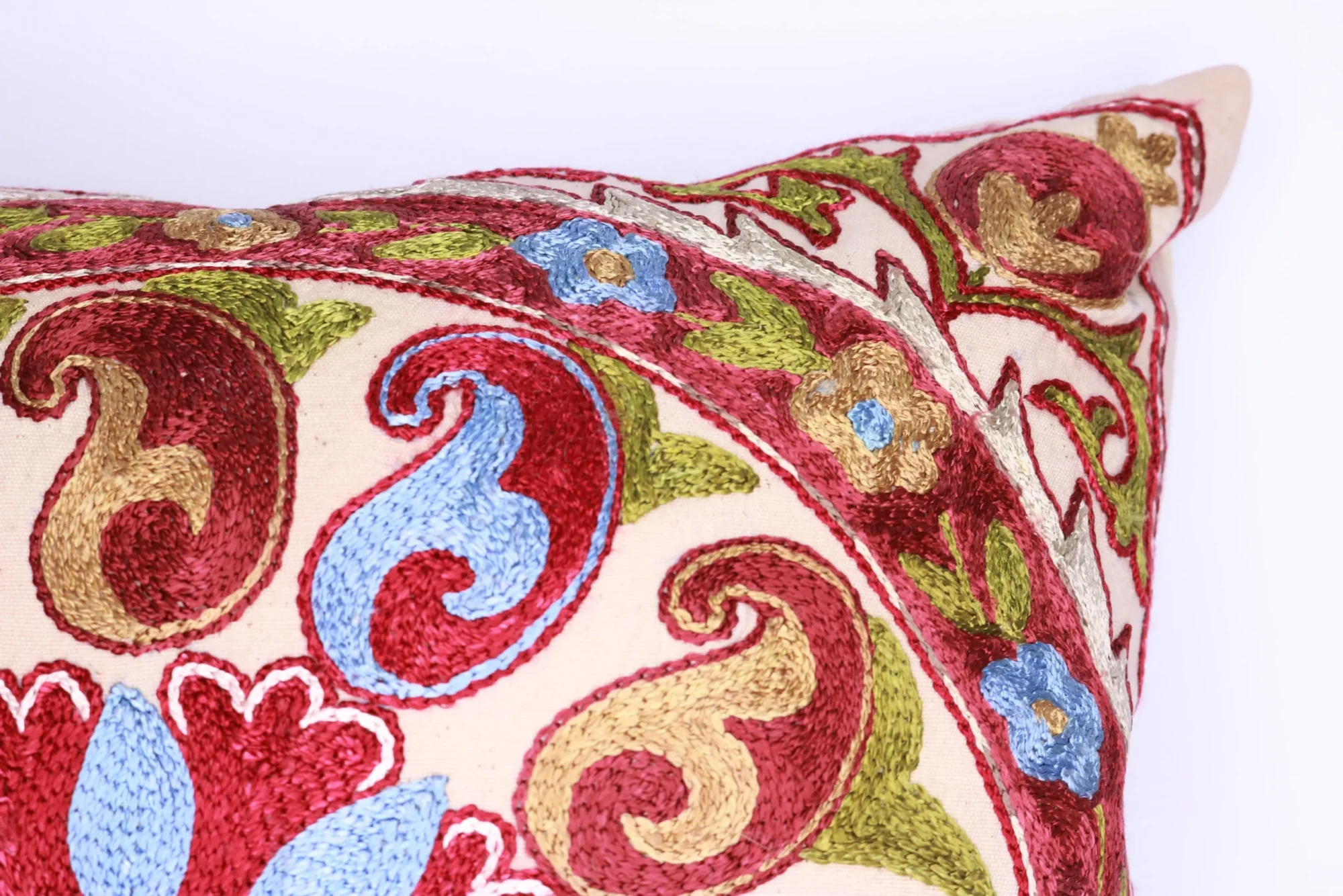 Hand made embroidery pillow cover, Uzbek hand made silk on silk suzani pillow case, Decorative cushion cover