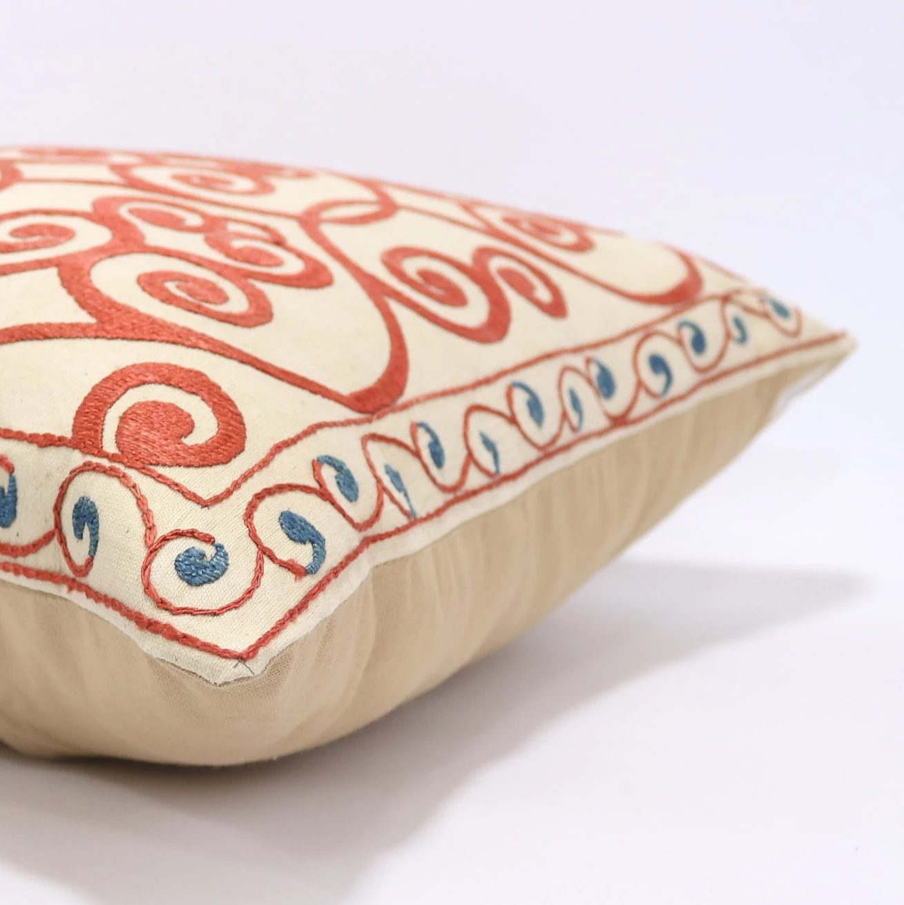 Floral Suzani Pillow Uzbek hand embroidery Suzani Throw Pillow, Suzani Cushion Cover, Suzani Pillow, Boho cushion, Silk Designer Pillow