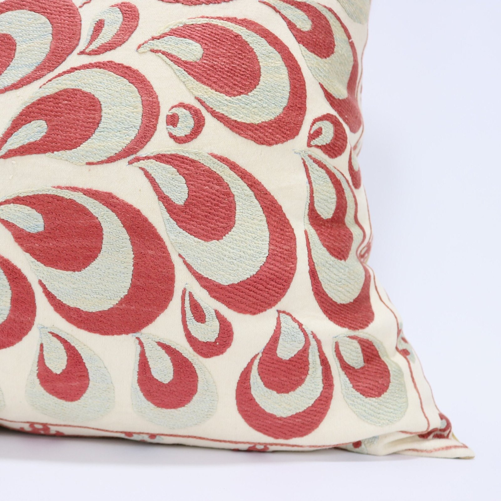 Floral Suzani Pillow Uzbek hand embroidery Suzani Throw Pillow, Suzani Cushion Cover, Suzani Pillow, Boho cushion, Silk Designer Pillow