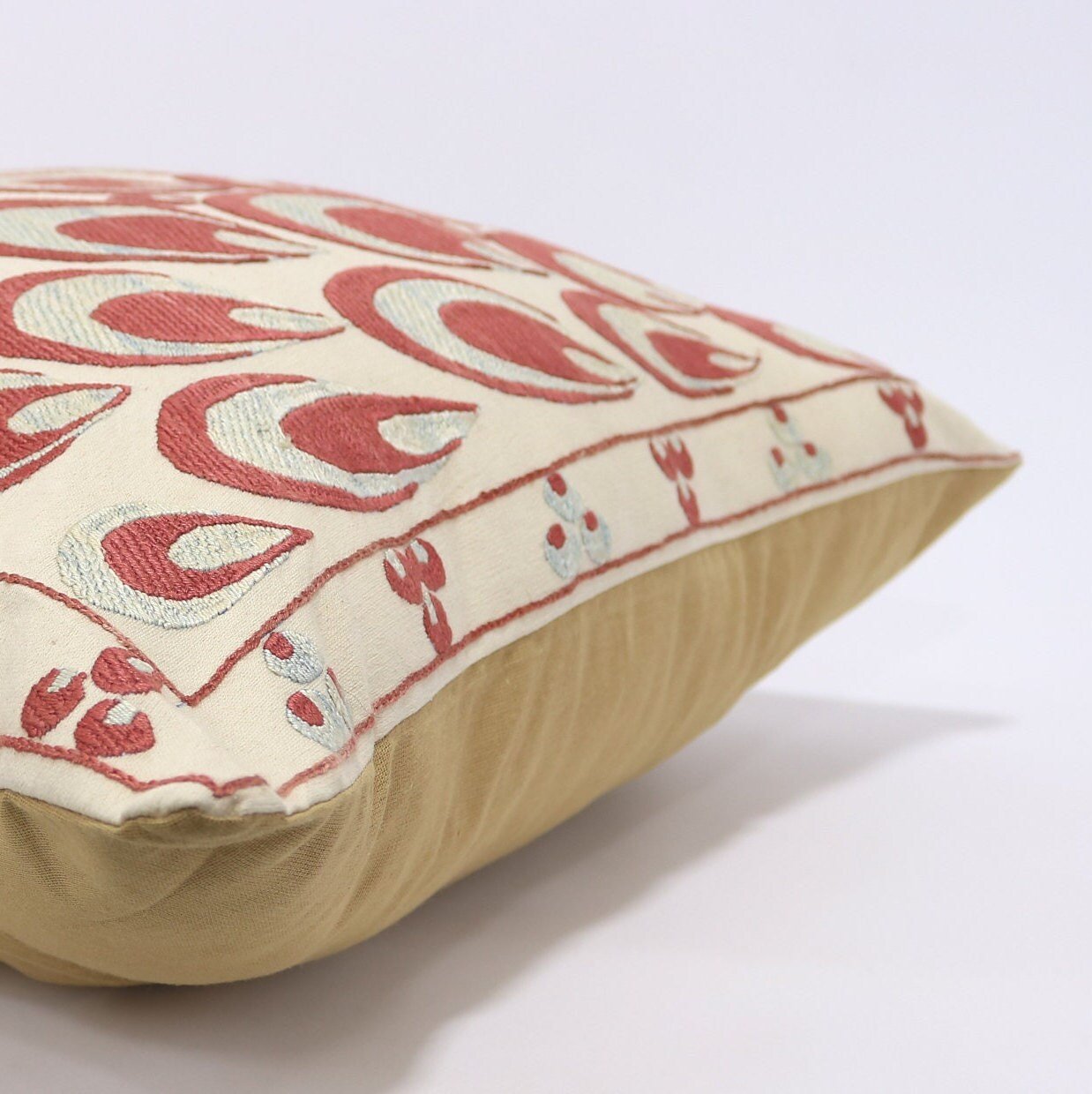 Floral Suzani Pillow Uzbek hand embroidery Suzani Throw Pillow, Suzani Cushion Cover, Suzani Pillow, Boho cushion, Silk Designer Pillow