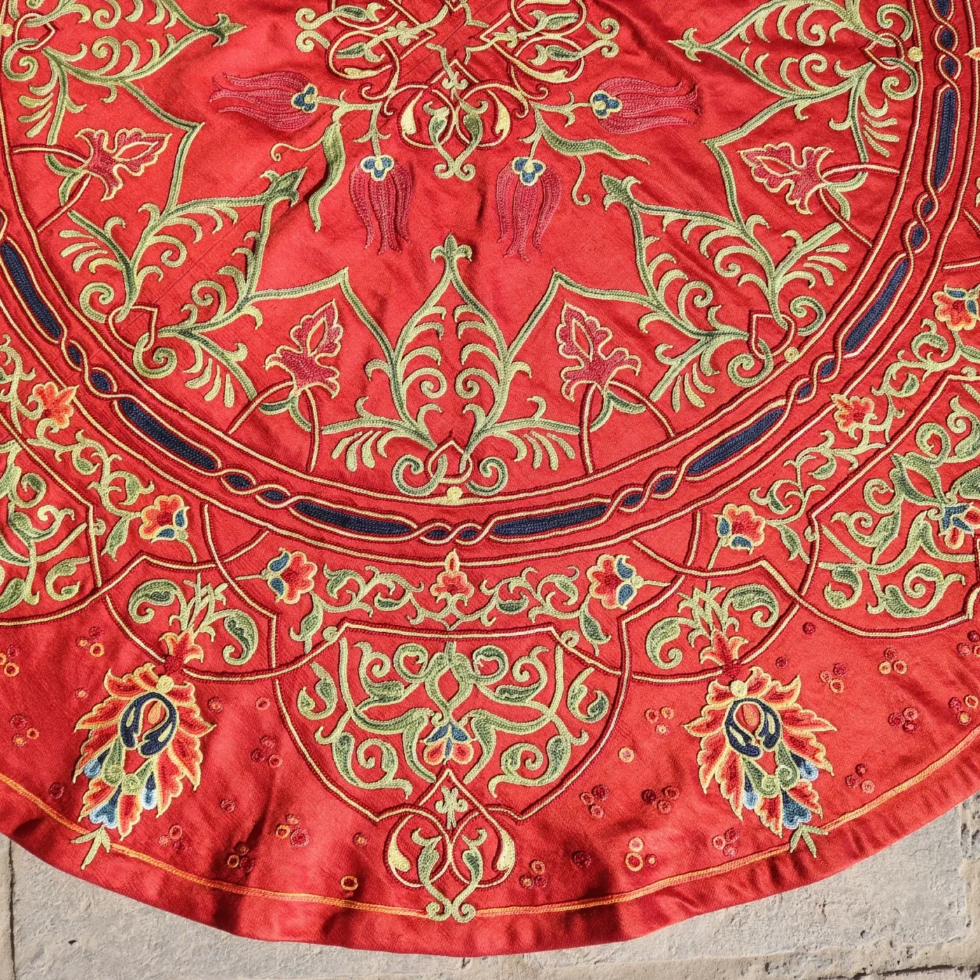 Circle Tablecloth Suzani Decor, Uzbek Silk hand embroidery, Round Table Covering Suzani, Suzani Wall Hanging, Wall Decor fabric, Home decor