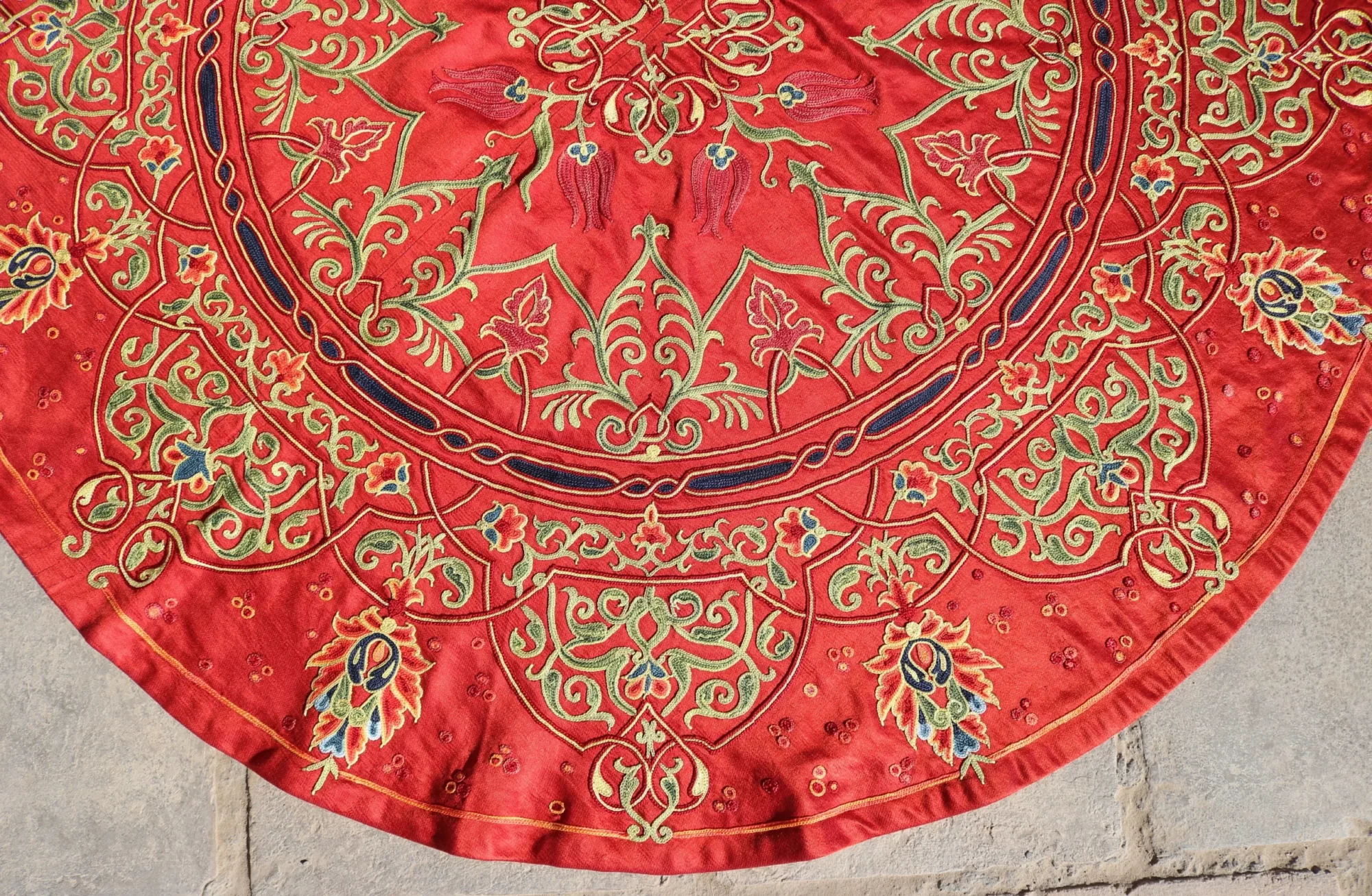 Circle Tablecloth Suzani Decor, Uzbek Silk hand embroidery, Round Table Covering Suzani, Suzani Wall Hanging, Wall Decor fabric, Home decor
