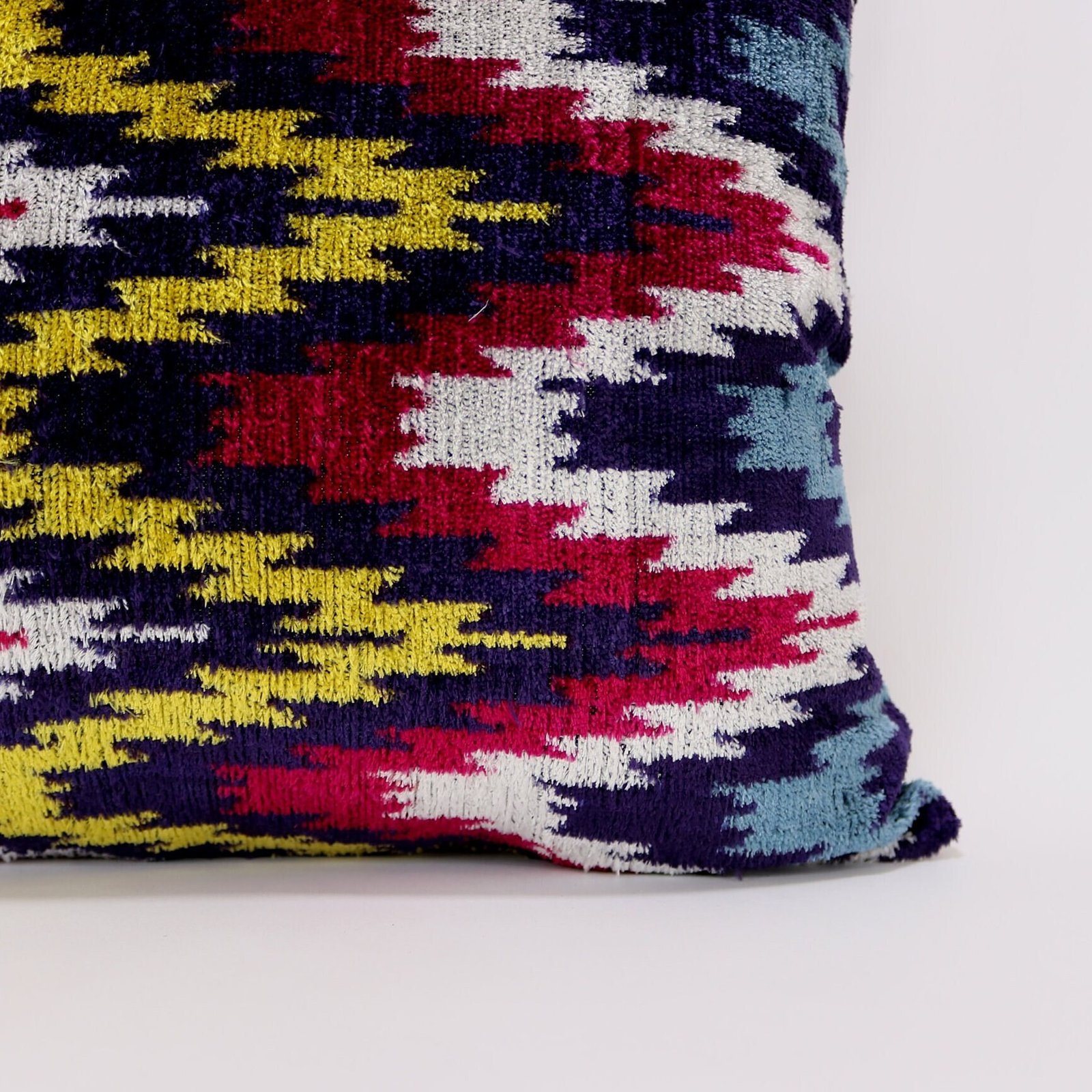 Velvet ikat pillow, Velvet Ikat cushion, Pillow cover, Decorative pillow, Handmade pillow, Throw pillow, Velvet pillow, Home Decor Cushion