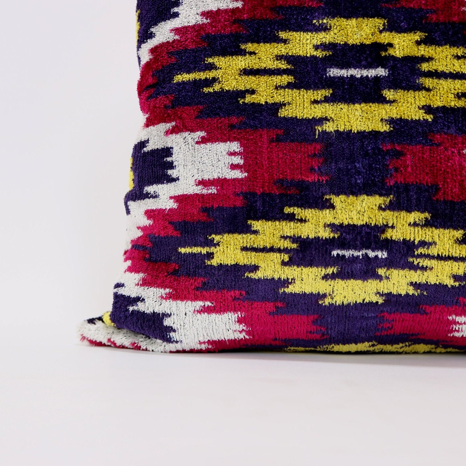 Velvet ikat pillow, Velvet Ikat cushion, Pillow cover, Decorative pillow, Handmade pillow, Throw pillow, Velvet pillow, Home Decor Cushion