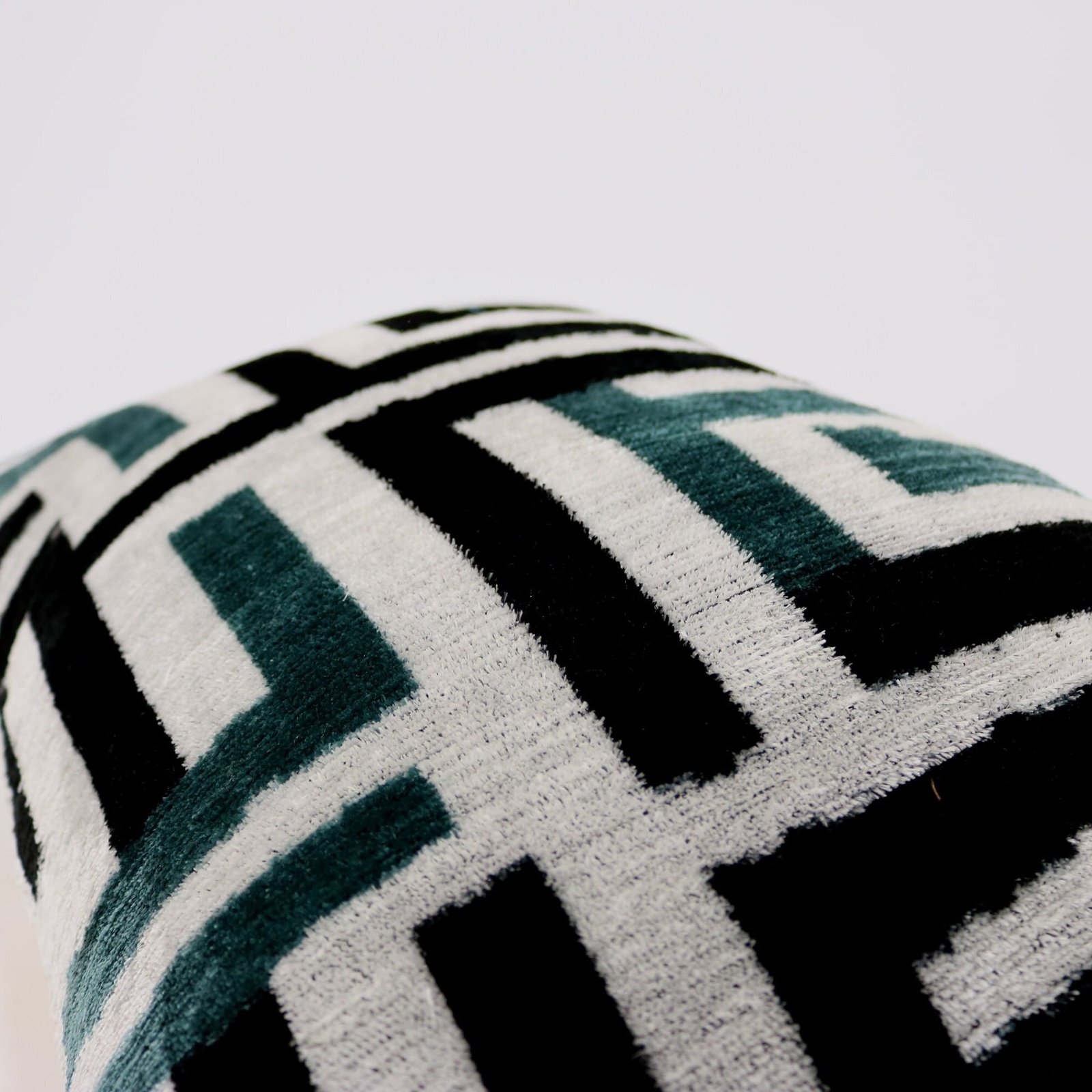 Velvet ikat pillow, Velvet Ikat cushion, Pillow cover, Decorative pillow, Handmade pillow, Throw pillow, Velvet pillow, Home Decor Cushion