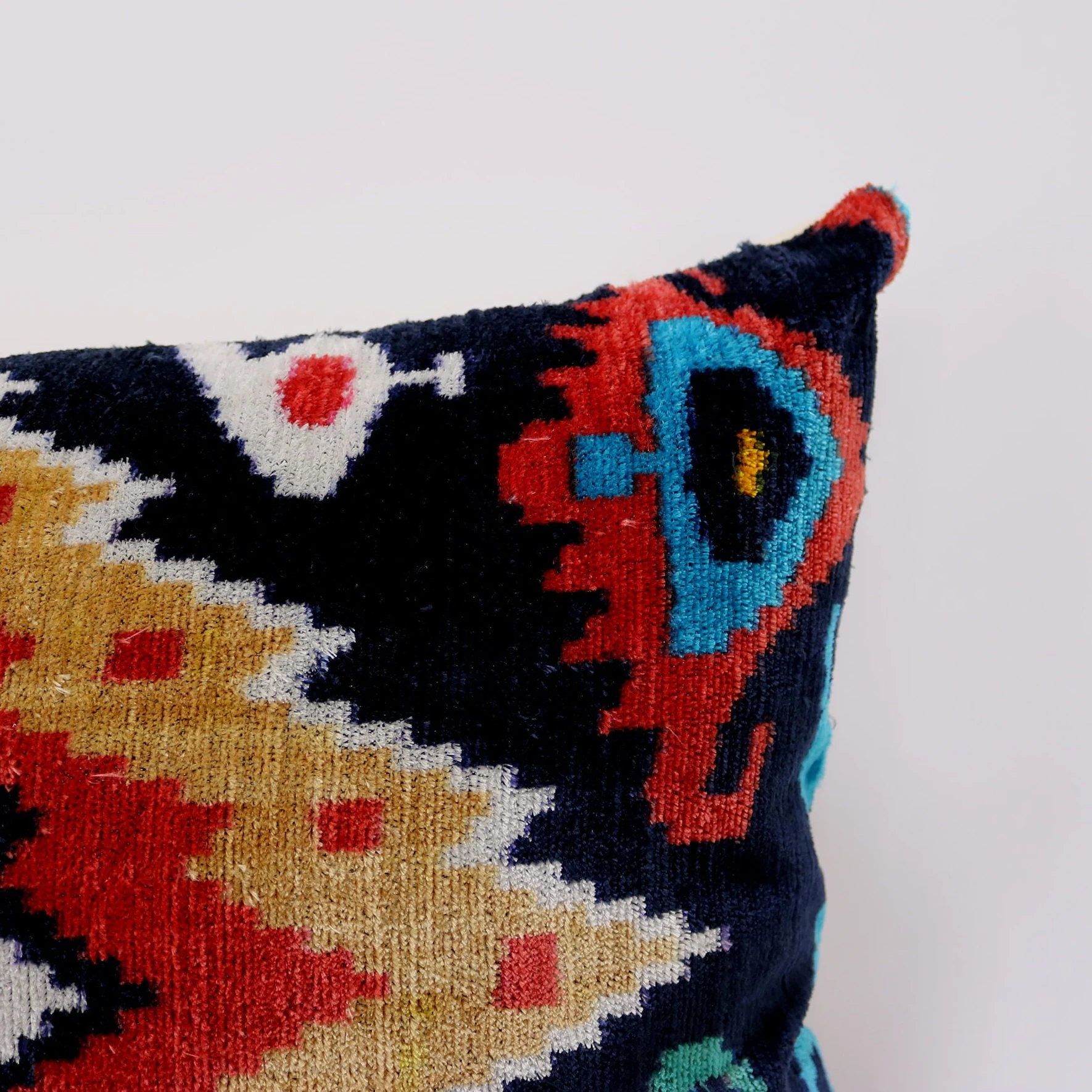 Velvet ikat pillow, Velvet Ikat cushion, Pillow cover, Decorative pillow, Handmade pillow, Throw pillow, Velvet pillow, Home Decor Cushion