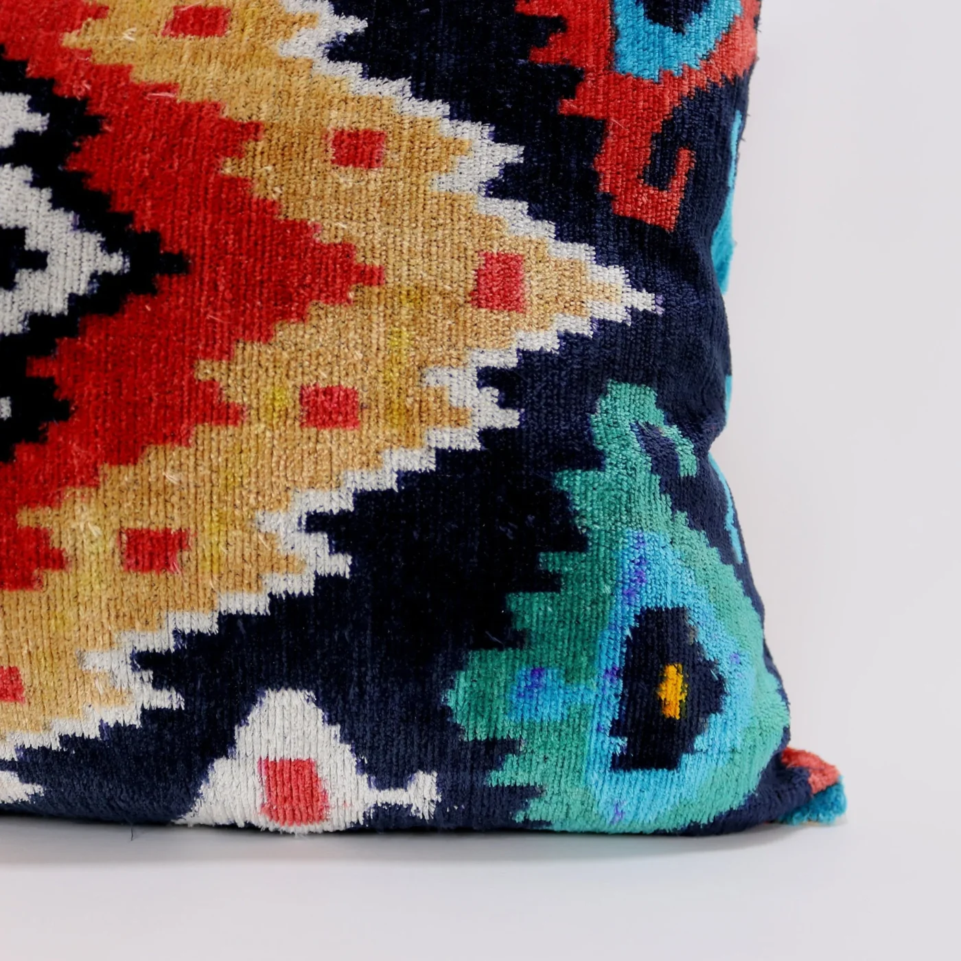 Velvet ikat pillow, Velvet Ikat cushion, Pillow cover, Decorative pillow, Handmade pillow, Throw pillow, Velvet pillow, Home Decor Cushion