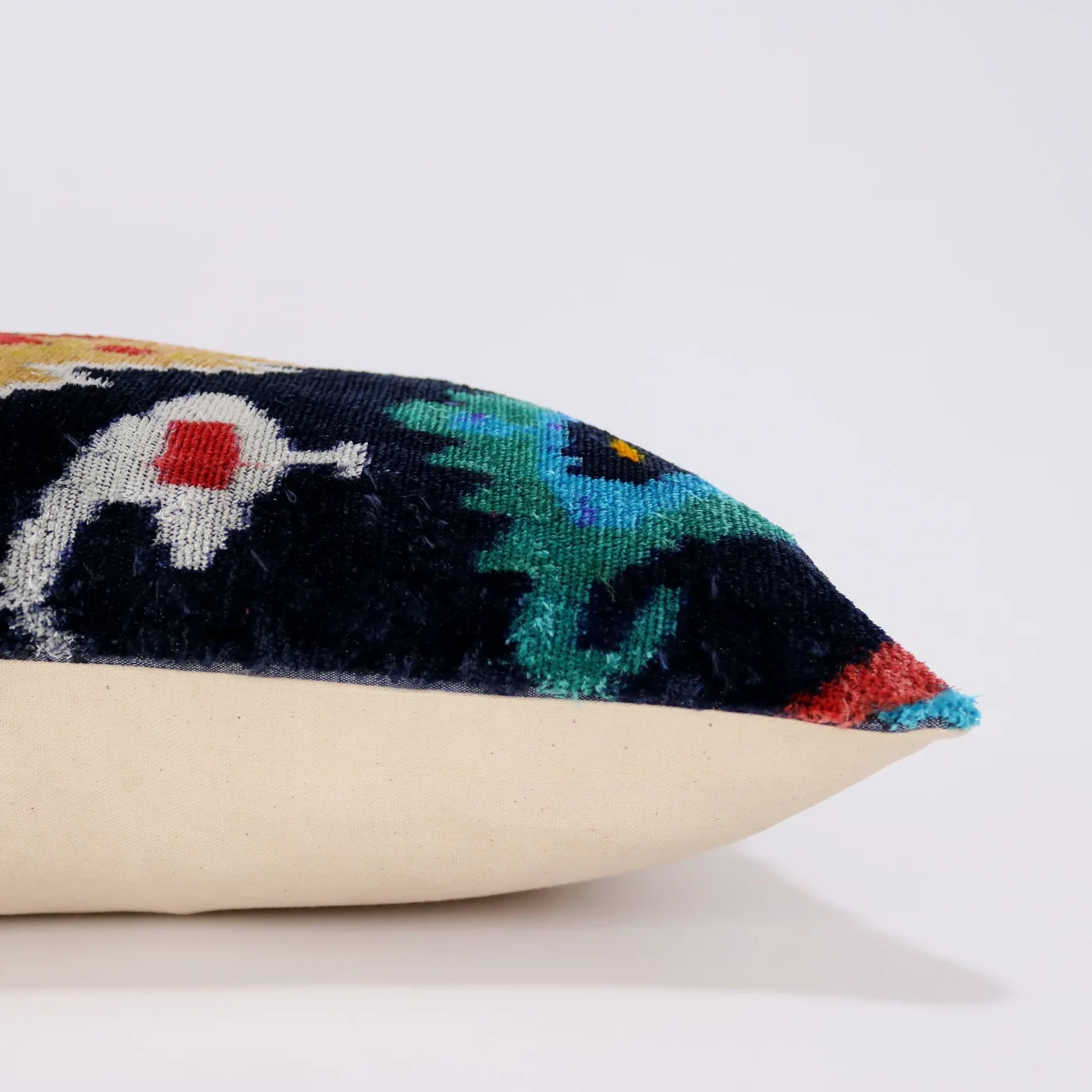 Velvet ikat pillow, Velvet Ikat cushion, Pillow cover, Decorative pillow, Handmade pillow, Throw pillow, Velvet pillow, Home Decor Cushion