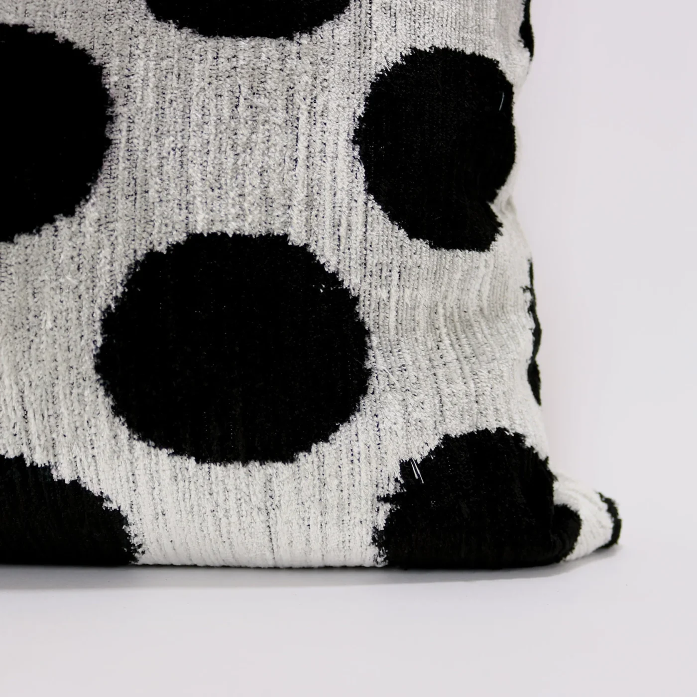 Velvet ikat pillow, Velvet Ikat cushion, Pillow cover, Decorative pillow, Handmade pillow, Throw pillow, Velvet pillow, Home Decor Cushion