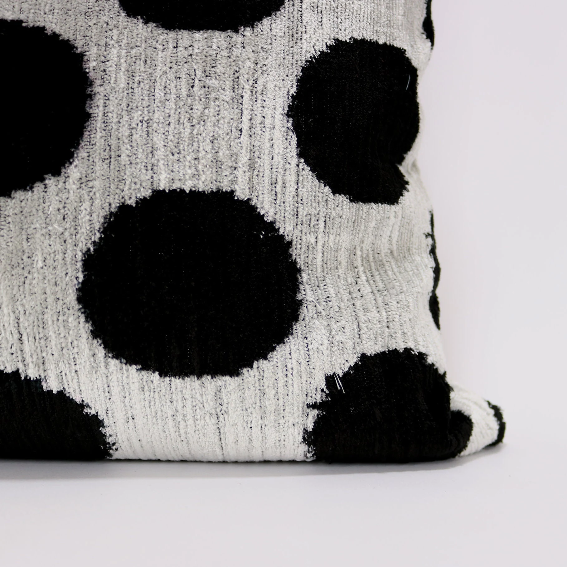 Velvet ikat pillow, Velvet Ikat cushion, Pillow cover, Decorative pillow, Handmade pillow, Throw pillow, Velvet pillow, Home Decor Cushion