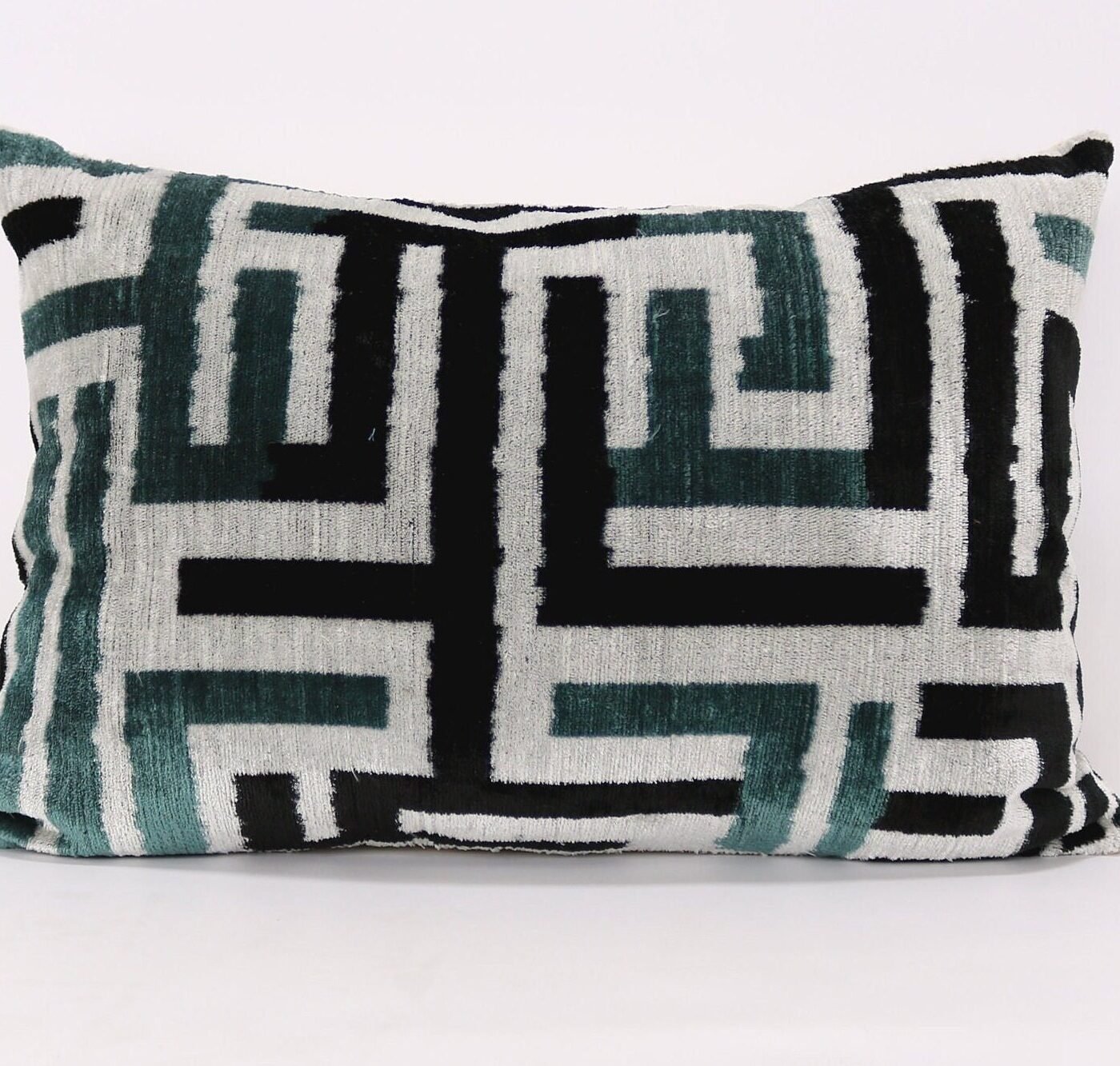 Velvet ikat pillow, Velvet Ikat cushion, Pillow cover, Decorative pillow, Handmade pillow, Throw pillow, Velvet pillow, Home Decor Cushion