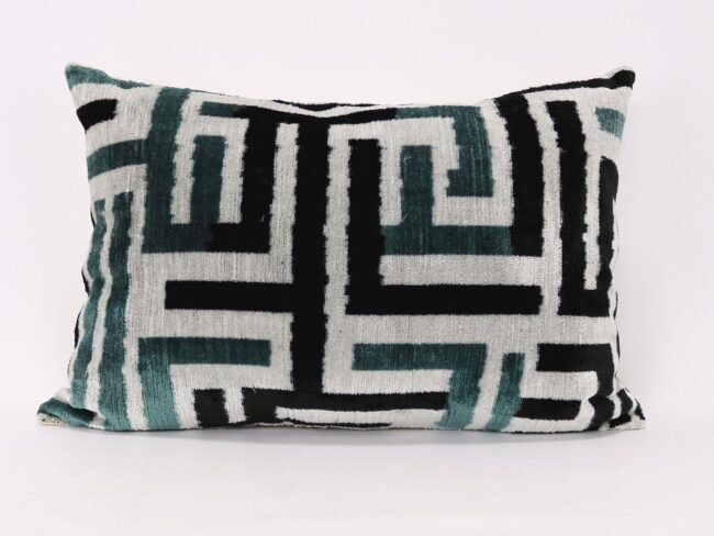 Velvet ikat pillow, Velvet Ikat cushion, Pillow cover, Decorative pillow, Handmade pillow, Throw pillow, Velvet pillow, Home Decor Cushion