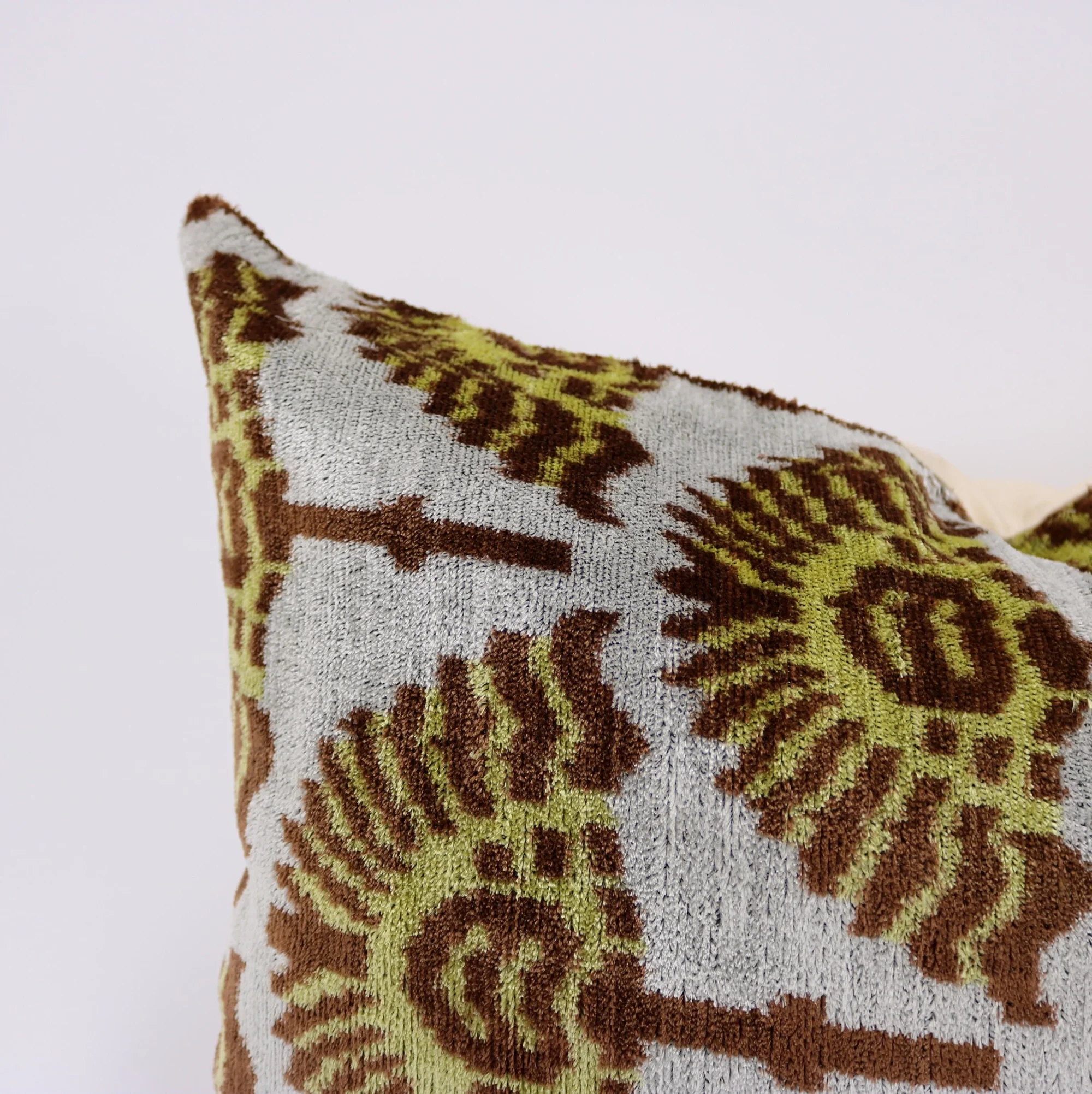 Velvet ikat pillow, Velvet Ikat cushion, Pillow cover, Decorative pillow, Handmade pillow, Throw pillow, Velvet pillow, Home Decor Cushion