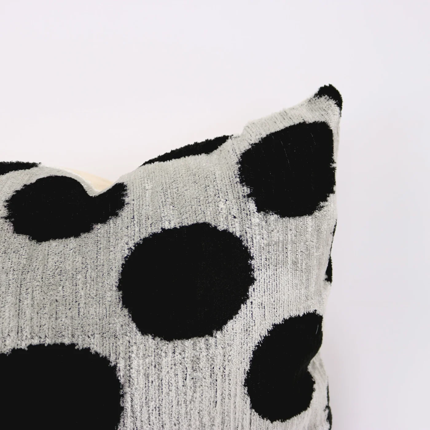 Velvet ikat pillow, Velvet Ikat cushion, Pillow cover, Decorative pillow, Handmade pillow, Throw pillow, Velvet pillow, Home Decor Cushion