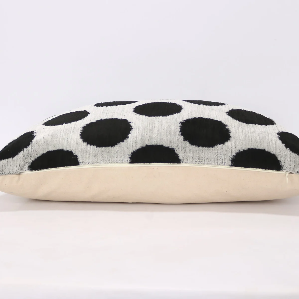Velvet ikat pillow, Velvet Ikat cushion, Pillow cover, Decorative pillow, Handmade pillow, Throw pillow, Velvet pillow, Home Decor Cushion