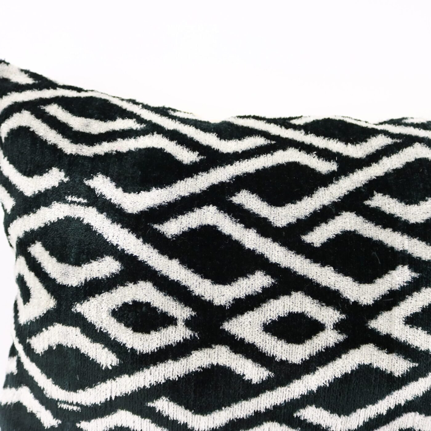 Black and white Velvet ikat pillow, Velvet cushion, Decorative pillow, Handmade pillow, Throw pillow, Velvet pillow, Home Decor Cushion