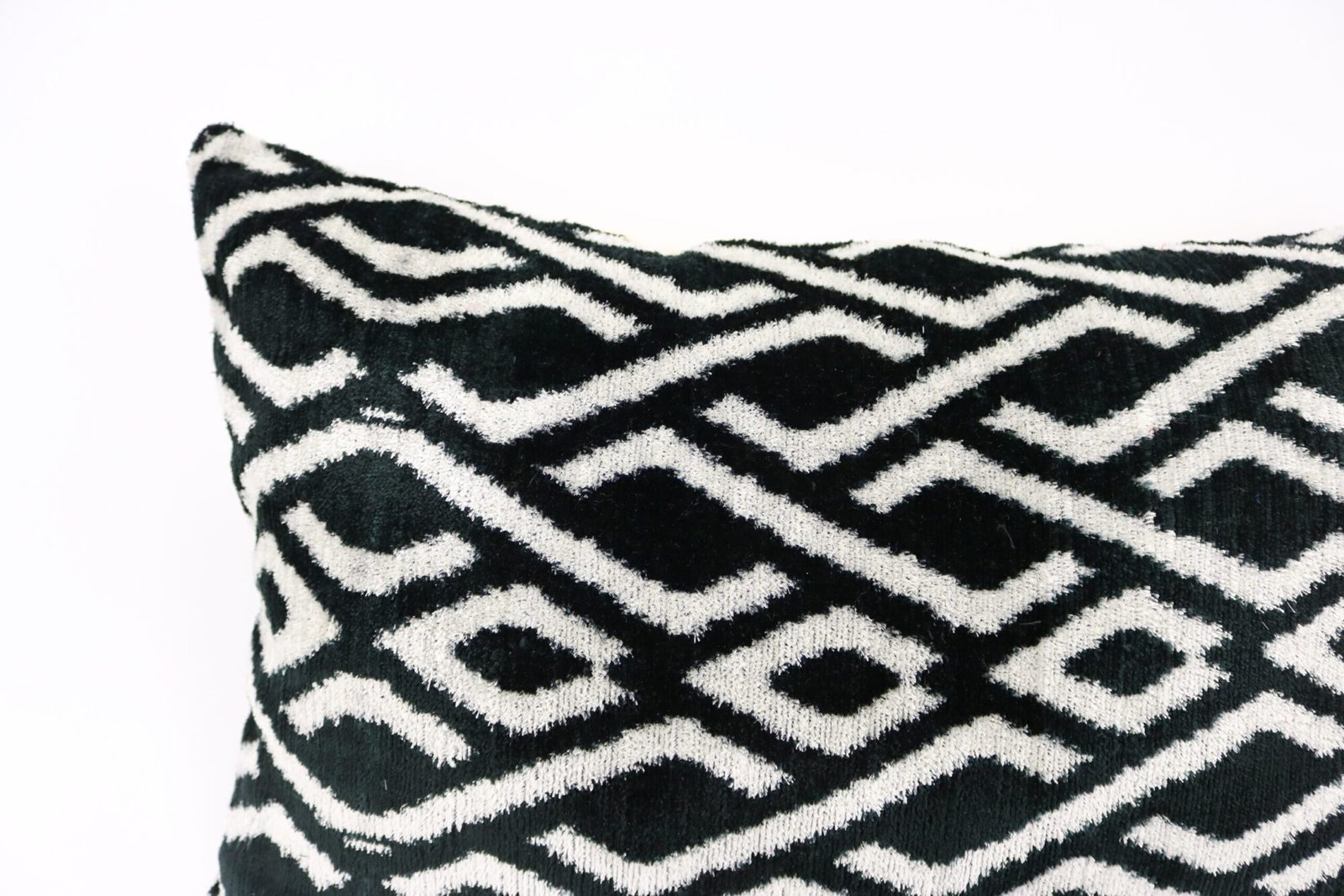 Black and white Velvet ikat pillow, Velvet cushion, Decorative pillow, Handmade pillow, Throw pillow, Velvet pillow, Home Decor Cushion