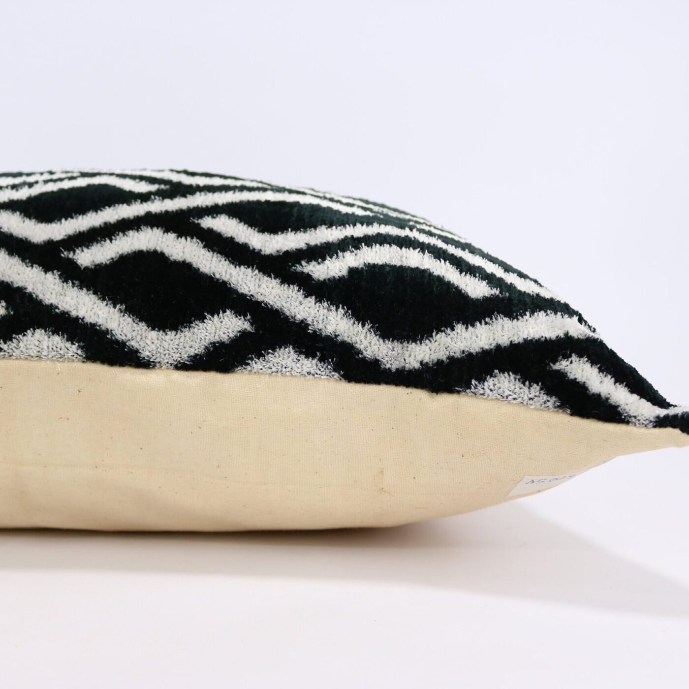 Black and white Velvet ikat pillow, Velvet cushion, Decorative pillow, Handmade pillow, Throw pillow, Velvet pillow, Home Decor Cushion