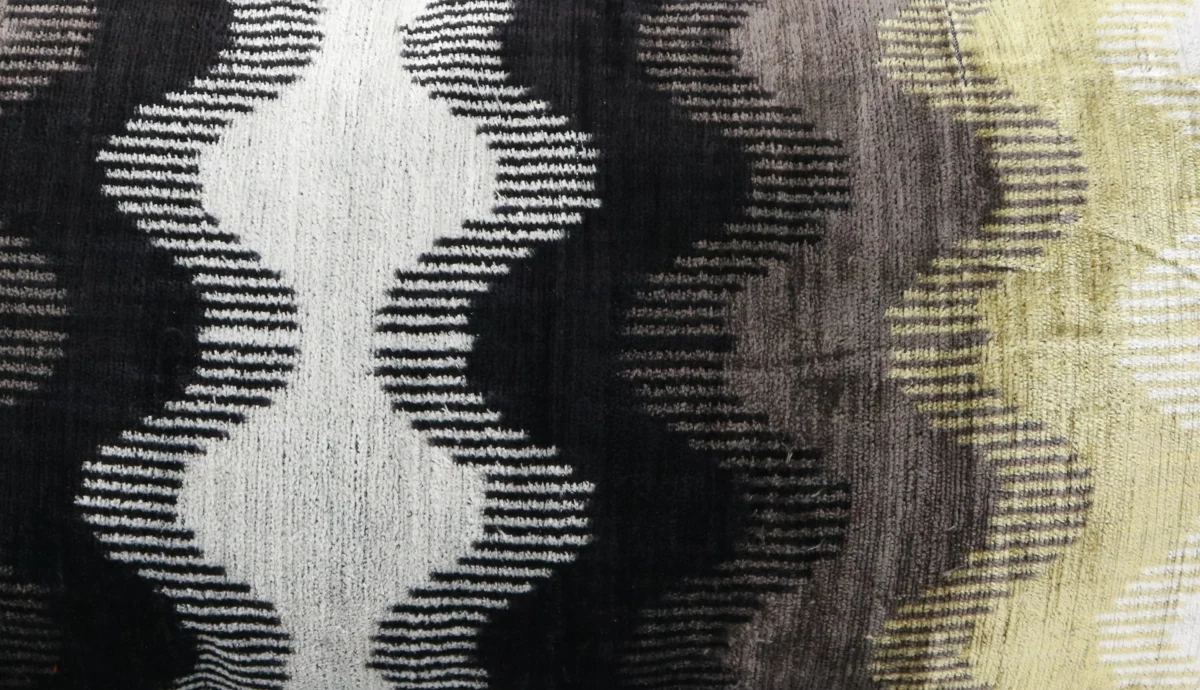 Organic silk velvet pillow, Ikat cushion, Accent decorative pillow, Velvet ikat pillow, Throw pillow, Ikat pillow case, Home decor pillow