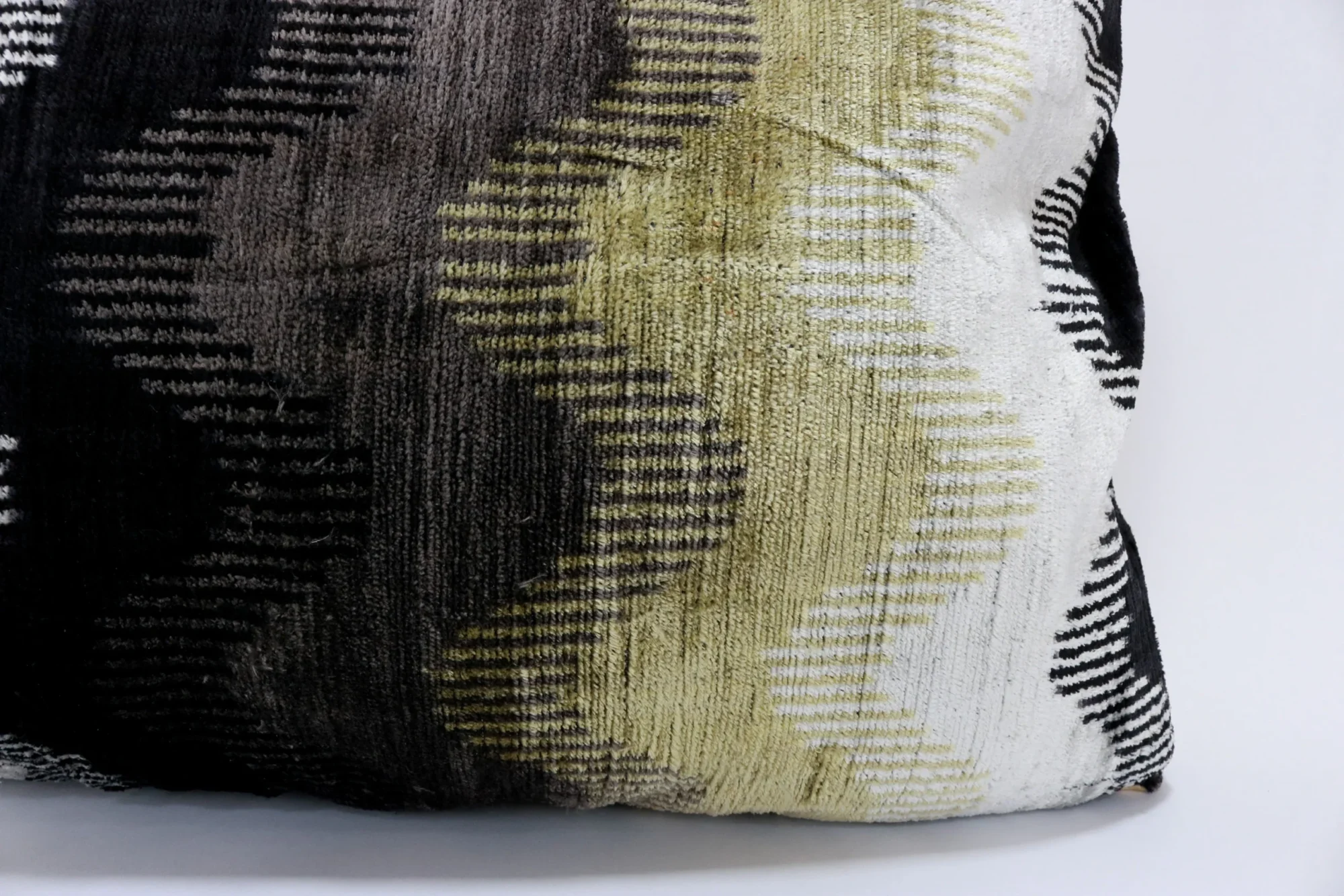 il_fullxfull.4458463702_qpr3 Organic silk velvet pillow, Ikat cushion, Accent decorative pillow, Velvet ikat pillow, Throw pillow, Ikat pillow case, Home decor pillow