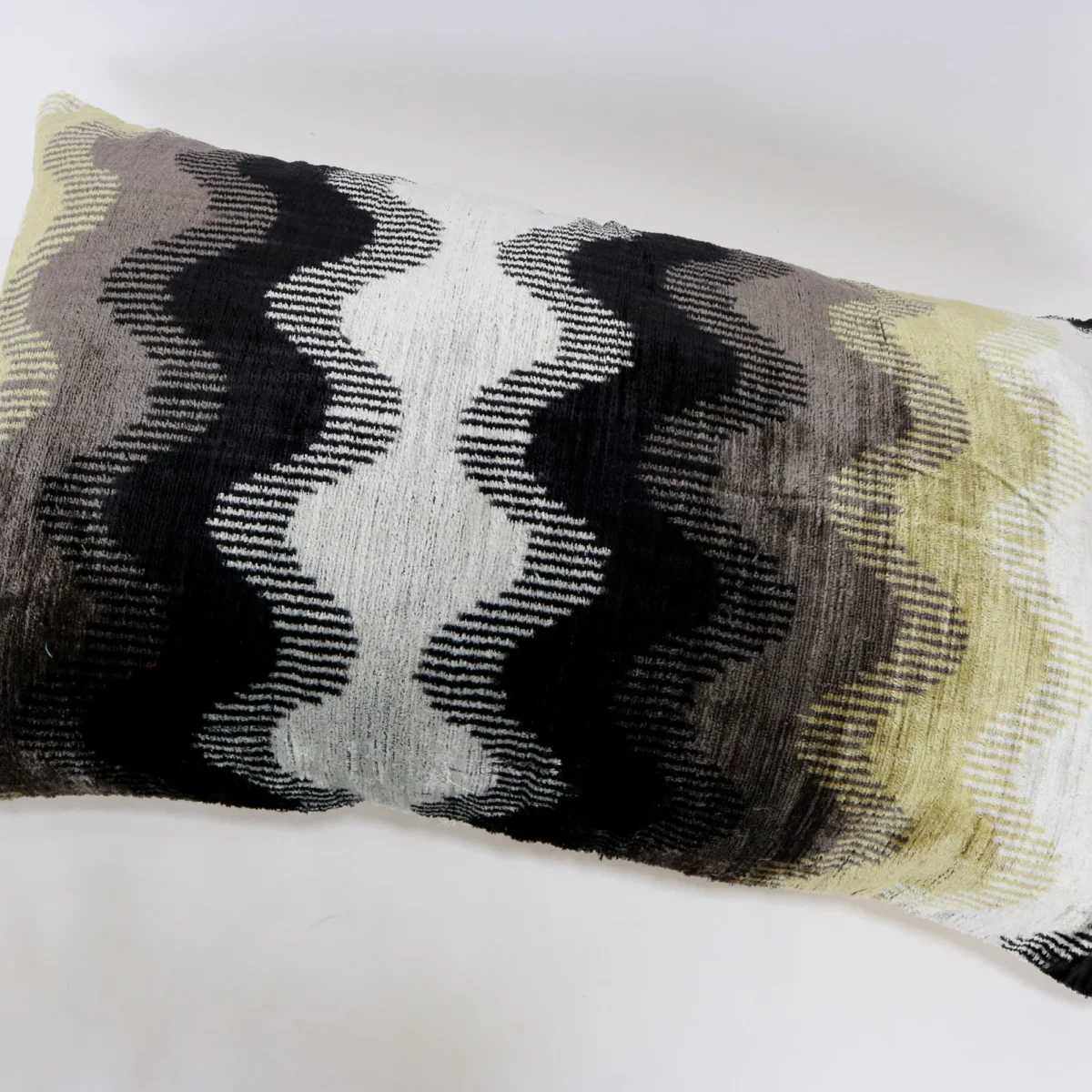 Organic silk velvet pillow, Ikat cushion, Accent decorative pillow, Velvet ikat pillow, Throw pillow, Ikat pillow case, Home decor pillow
