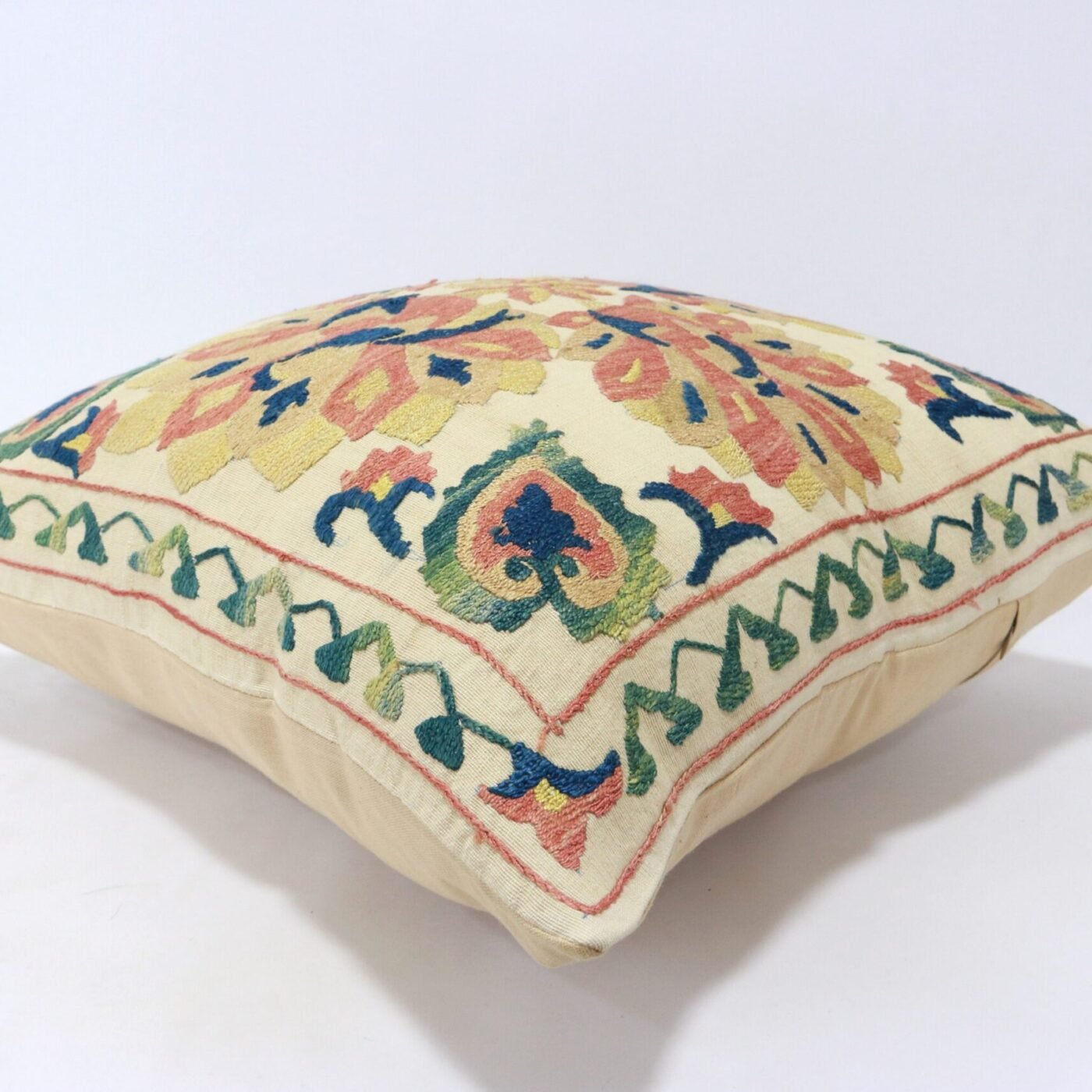 Suzani Pillow, Suzani Cushion, Red Suzani Decorative Pillow Cover, Square Eurosham Pillow Cover, Accent Pillow, Throw Pillow, Pillow Cover