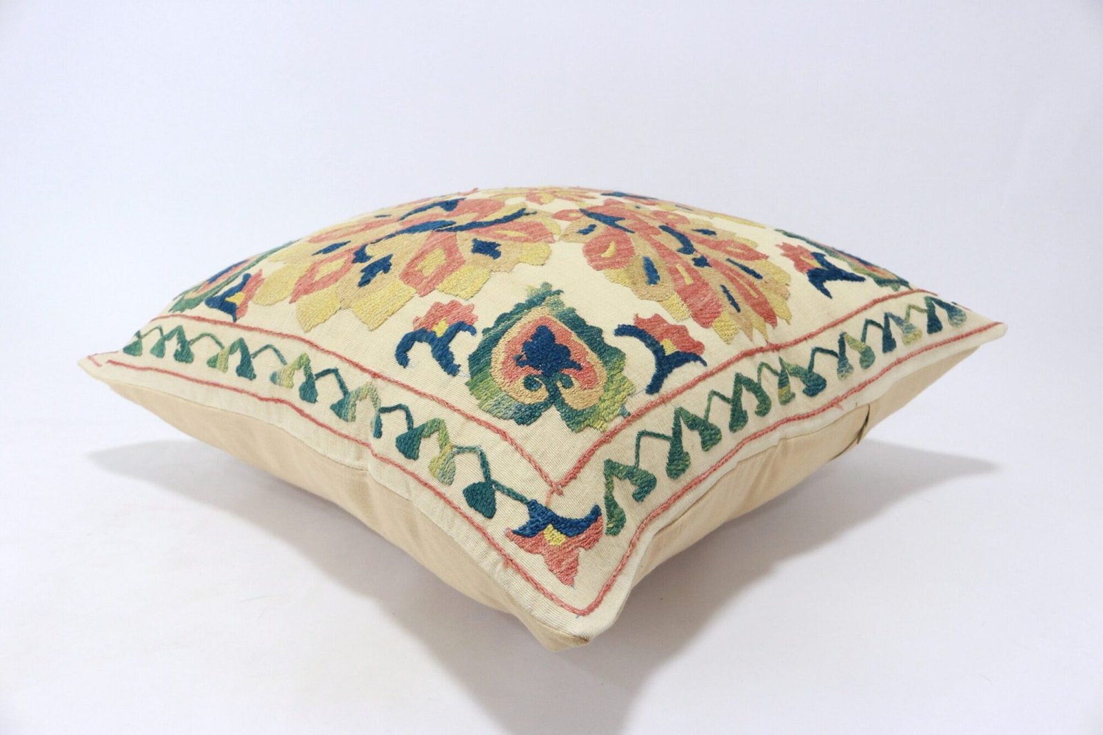 Suzani Pillow, Suzani Cushion, Red Suzani Decorative Pillow Cover, Square Eurosham Pillow Cover, Accent Pillow, Throw Pillow, Pillow Cover