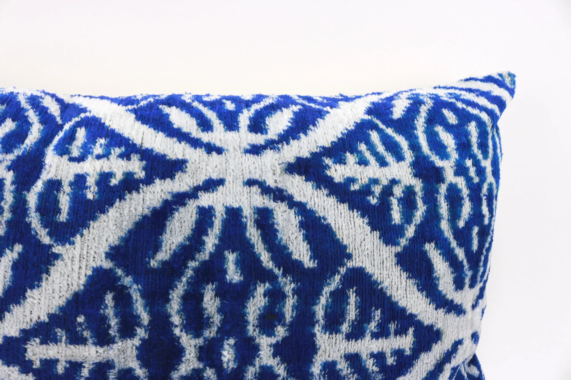 Blue Velvet ikat pillow, Velvet Ikat cushion, Decorative pillow, Handmade pillow, Throw pillow, Boho Velvet pillow, Home interior pillow