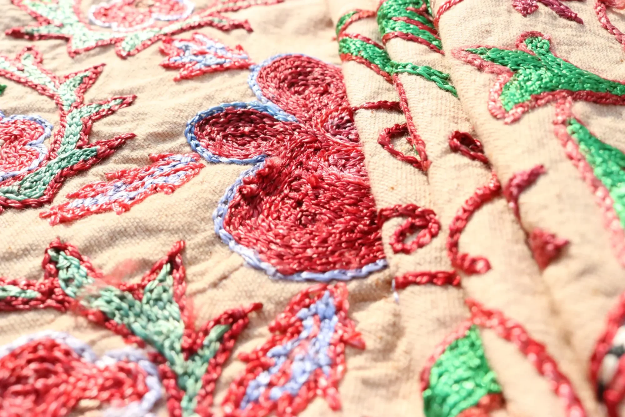 Suzani Uzbek handmade embroidery,Suzani Fabric Suzani Wall Hanging,  Bedspread, Bedcover, Wall hanging Decorative fabric, Suzani tablecloth.