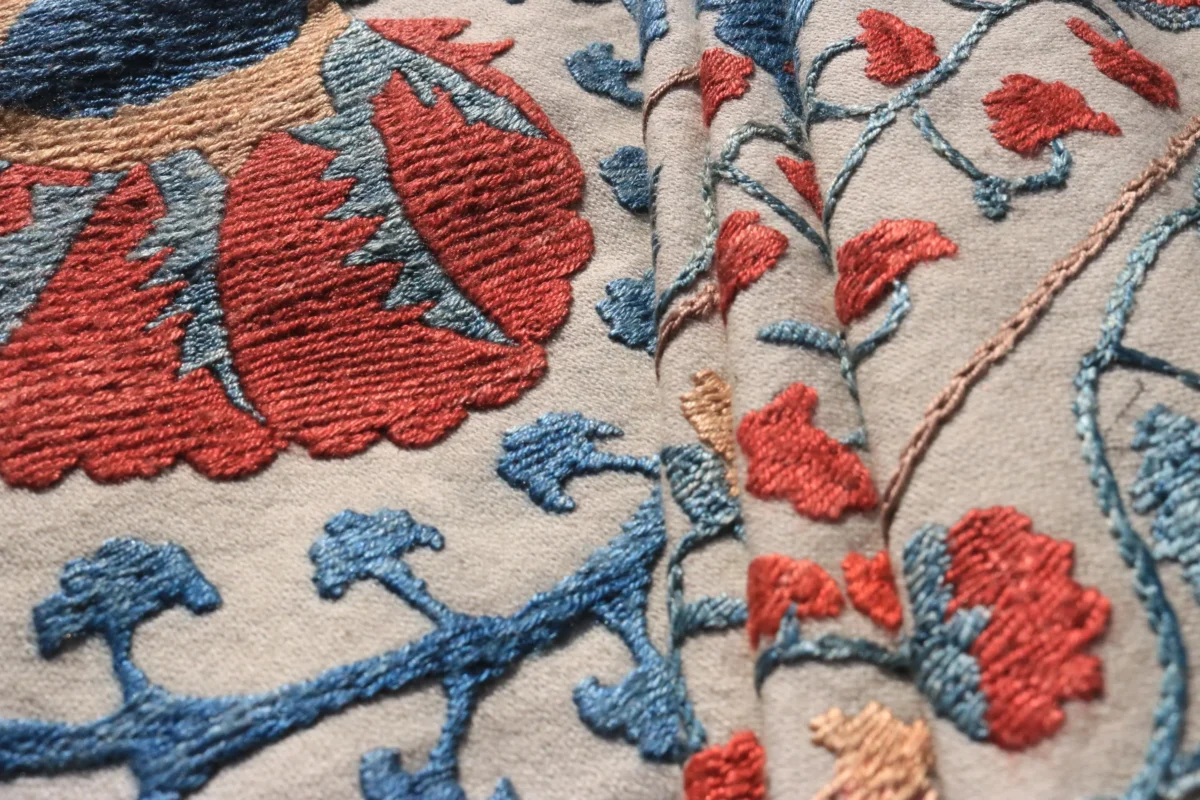 Uzbek handmade embroidery suzani. Bedspread, Bedcover, Wall hanging, Tapestry, Wall decor, Throw, tablecloth.