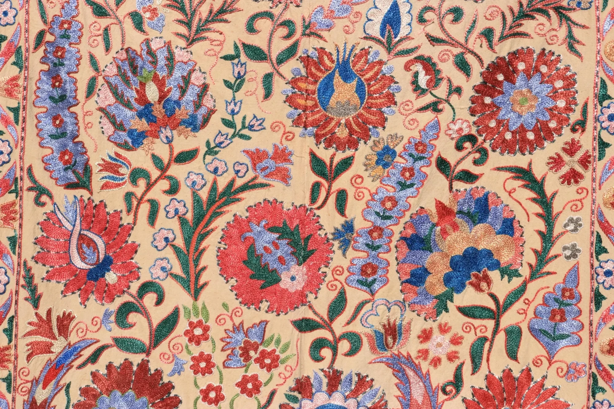 Uzbek handmade embroidery suzani. Bedspread, Bedcover, Wall hanging, Tapestry, Wall decor, Throw, tablecloth.