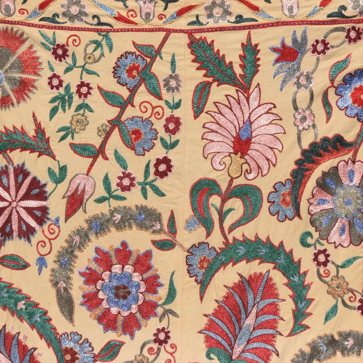 Uzbek handmade embroidery suzani. Bedspread, Bedcover, Wall hanging, Tapestry, Wall decor, Throw, tablecloth.