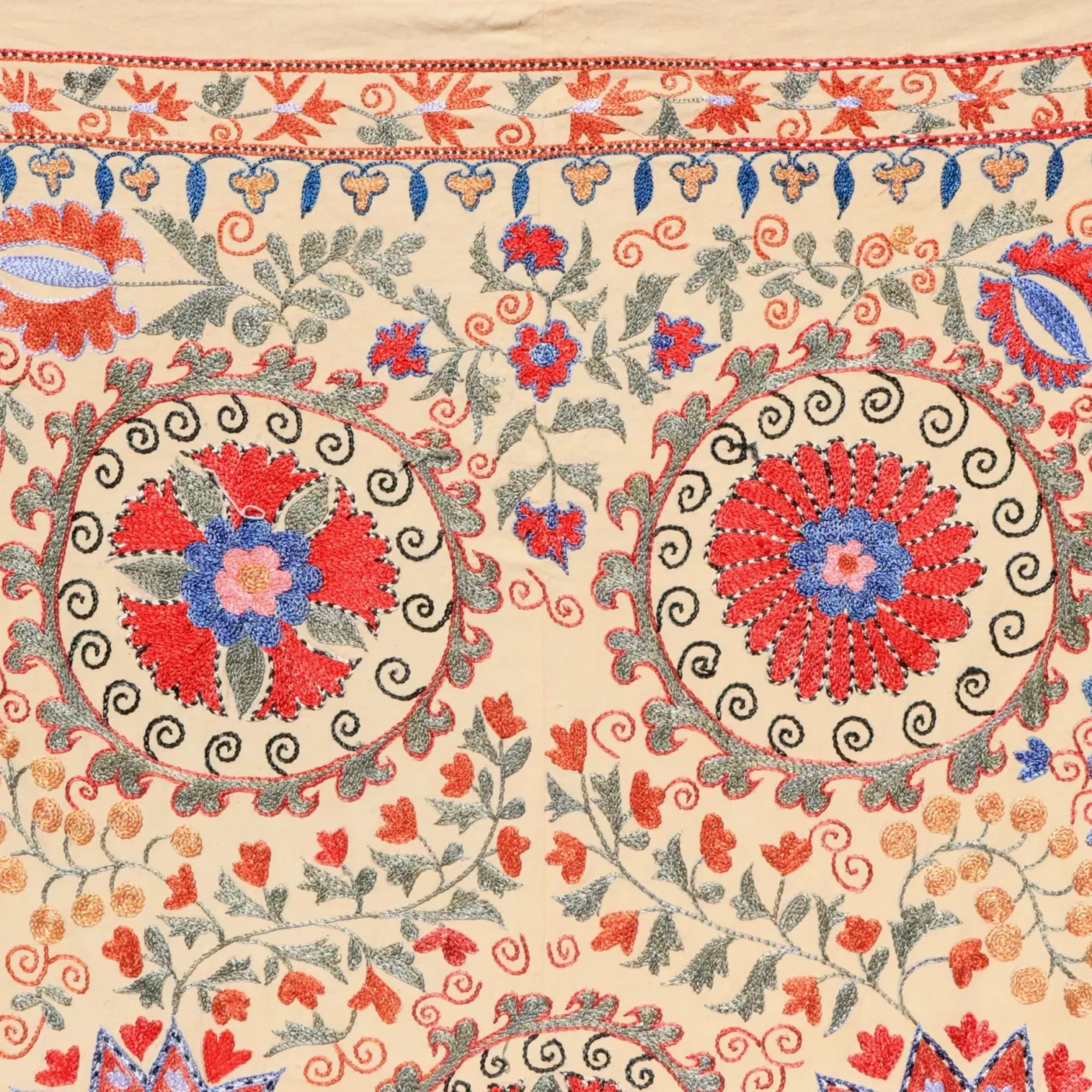 Uzbek handmade embroidery suzani. Bedspread, Bedcover, Wall hanging, Tapestry, Wall decor, Throw, tablecloth.
