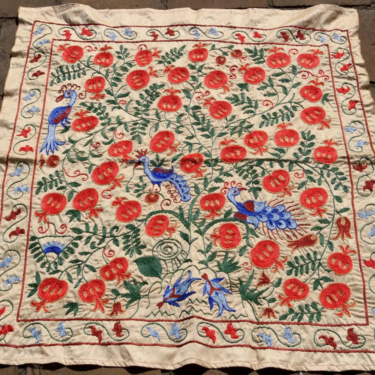 Uzbek handmade embroidery suzani. Bedspread, Bedcover, Wall hanging, Tapestry, Wall decor, Throw, tablecloth.