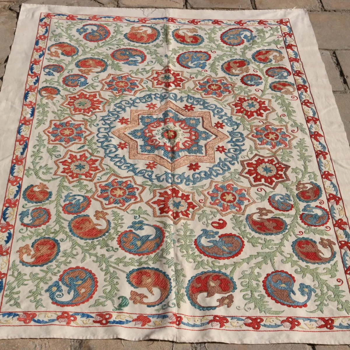 Uzbek handmade embroidery suzani. Bedspread, Bedcover, Wall hanging, Tapestry, Wall decor, Throw, tablecloth.