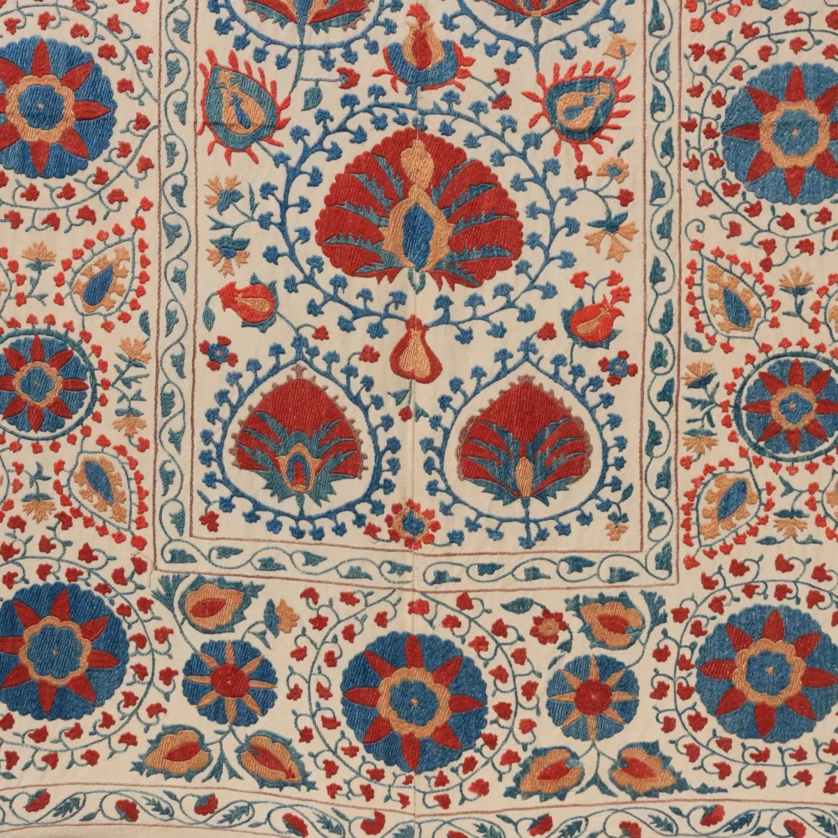 Uzbek handmade embroidery suzani. Bedspread, Bedcover, Wall hanging, Tapestry, Wall decor, Throw, tablecloth.