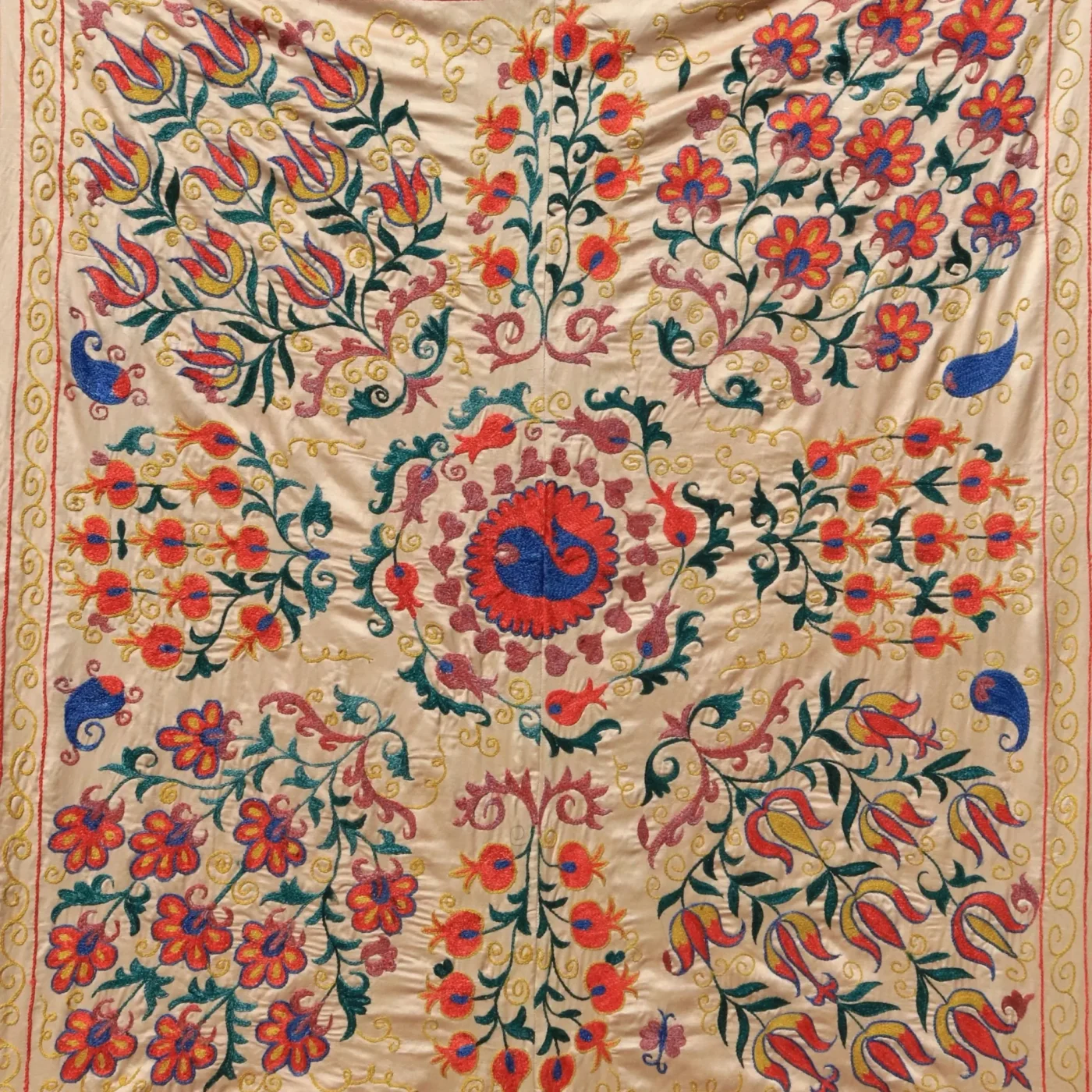 Uzbek handmade embroidery suzani. Bedspread, Bedcover, Wall hanging, Tapestry, Wall decor, Throw, tablecloth.