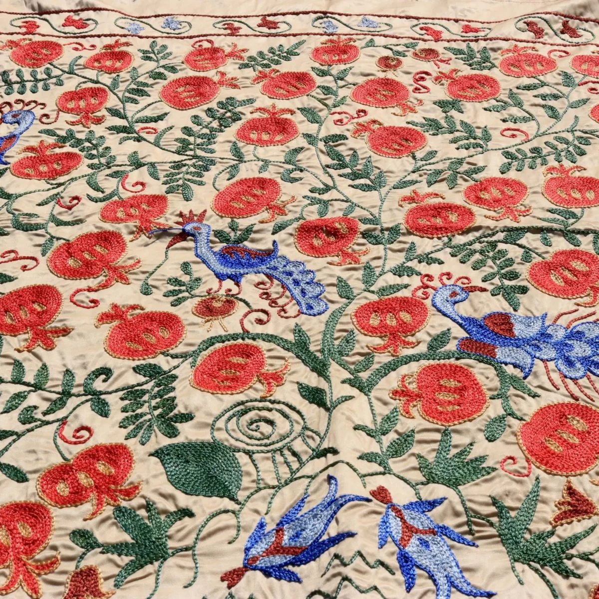 Uzbek handmade embroidery suzani. Bedspread, Bedcover, Wall hanging, Tapestry, Wall decor, Throw, tablecloth.