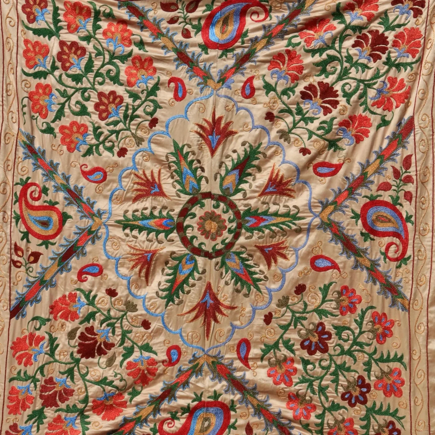 Uzbek handmade embroidery suzani. Bedspread, Bedcover, Wall hanging, Tapestry, Wall decor, Throw, tablecloth.