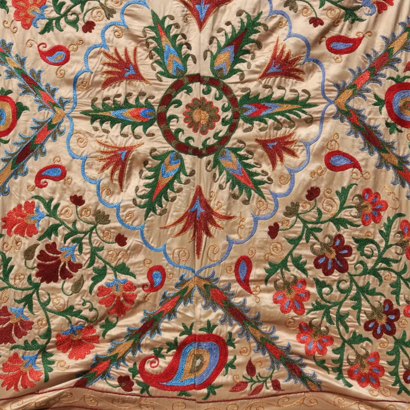 Uzbek handmade embroidery suzani. Bedspread, Bedcover, Wall hanging, Tapestry, Wall decor, Throw, tablecloth.
