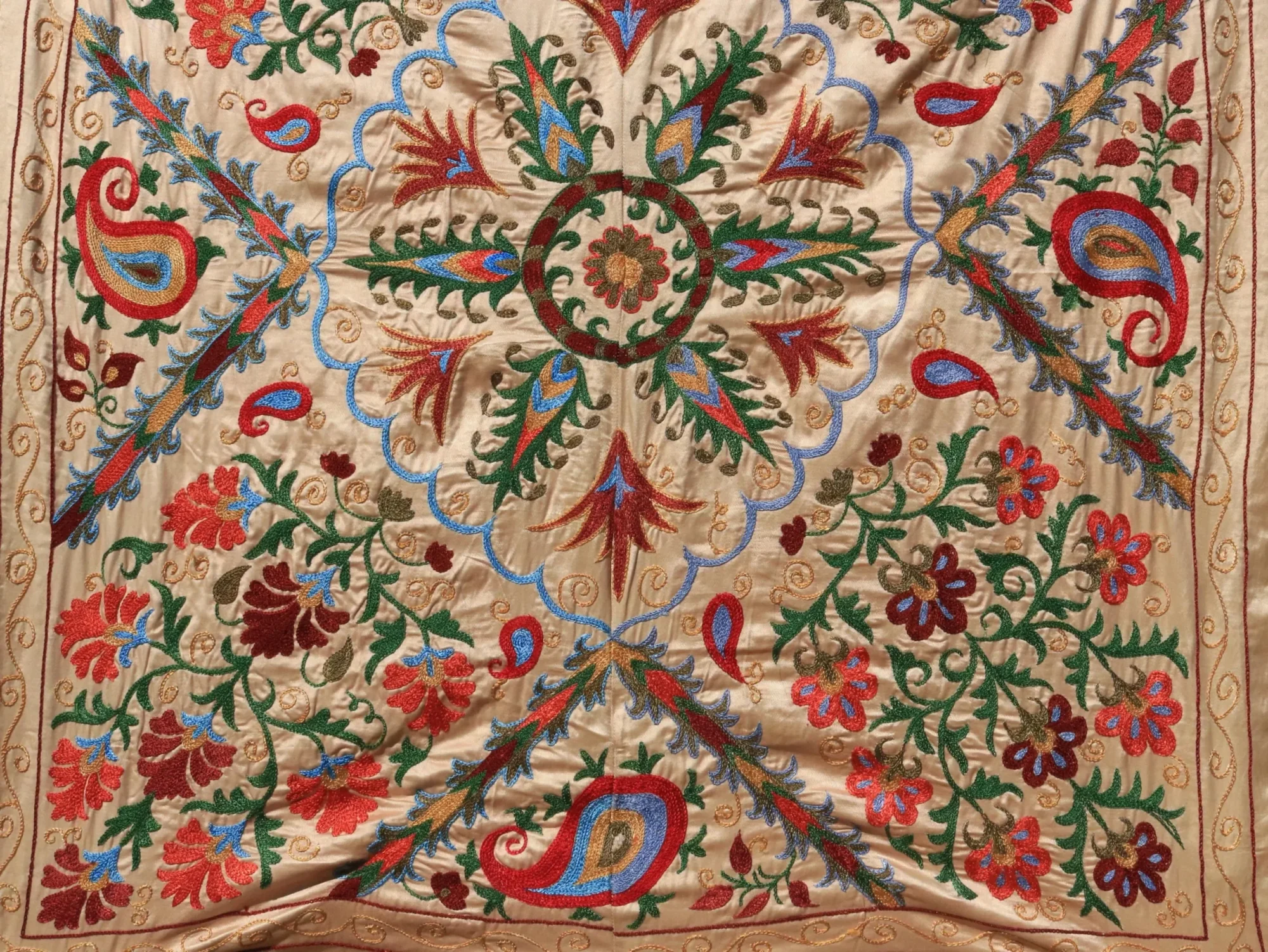 Uzbek handmade embroidery suzani. Bedspread, Bedcover, Wall hanging, Tapestry, Wall decor, Throw, tablecloth.