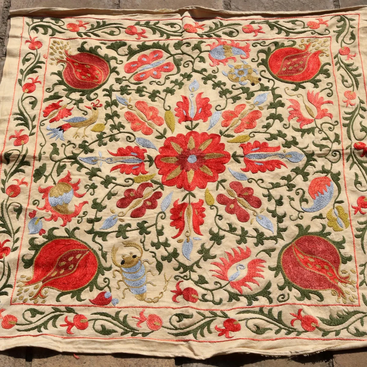 Uzbek handmade embroidery suzani. Bedspread, Bedcover, Wall hanging, Tapestry, Wall decor, Throw, tablecloth.