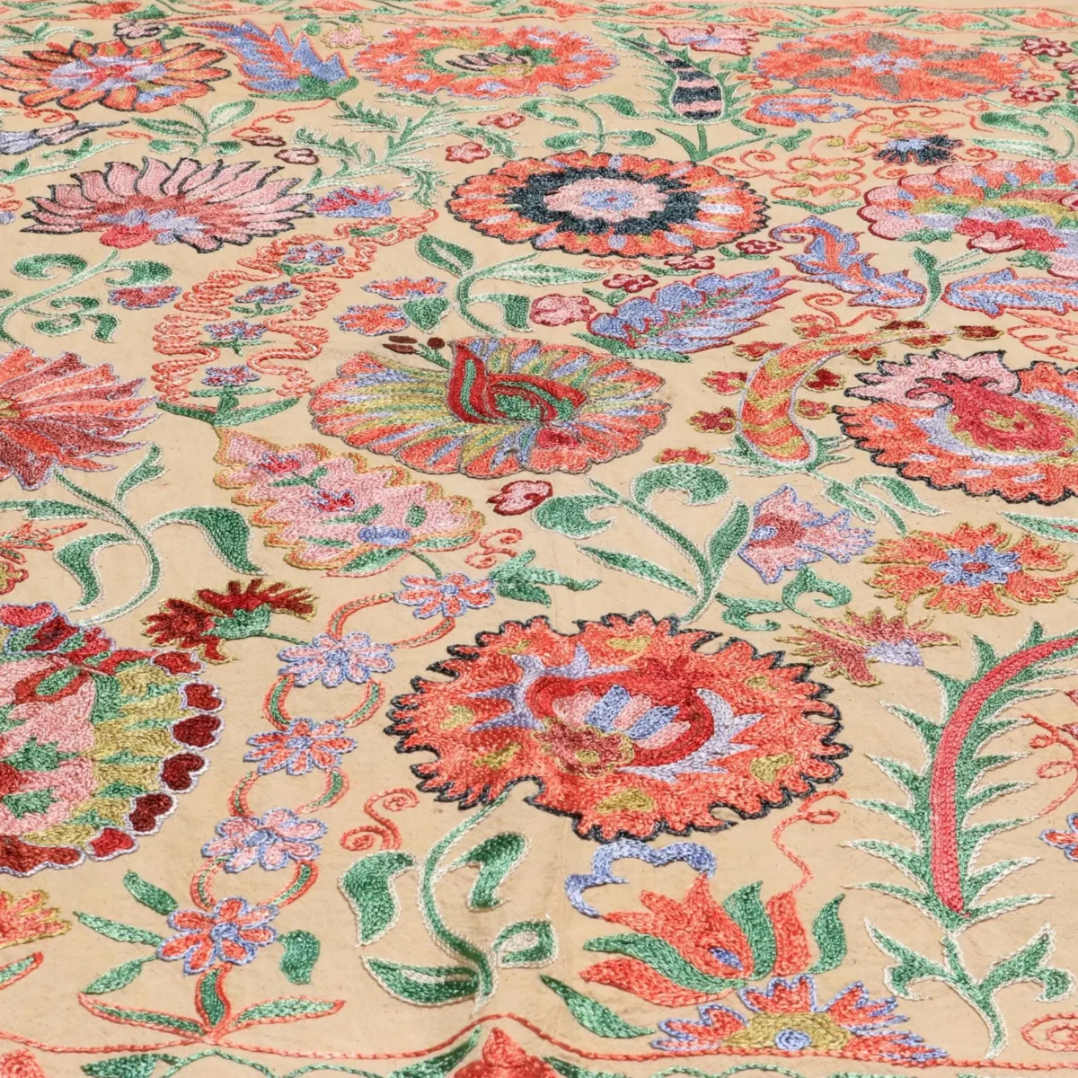 Uzbek handmade embroidery suzani. Bedspread, Bedcover, Wall hanging, Tapestry, Wall decor, Throw, tablecloth.