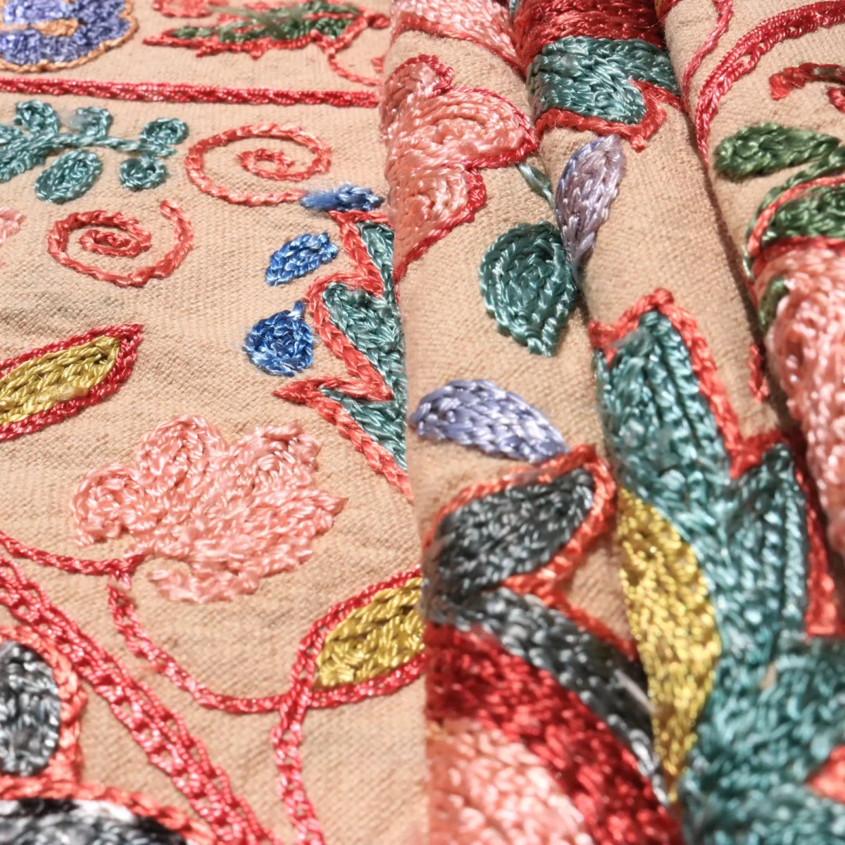 Uzbek handmade embroidery suzani. Bedspread, Bedcover, Wall hanging, Tapestry, Wall decor, Throw, tablecloth.