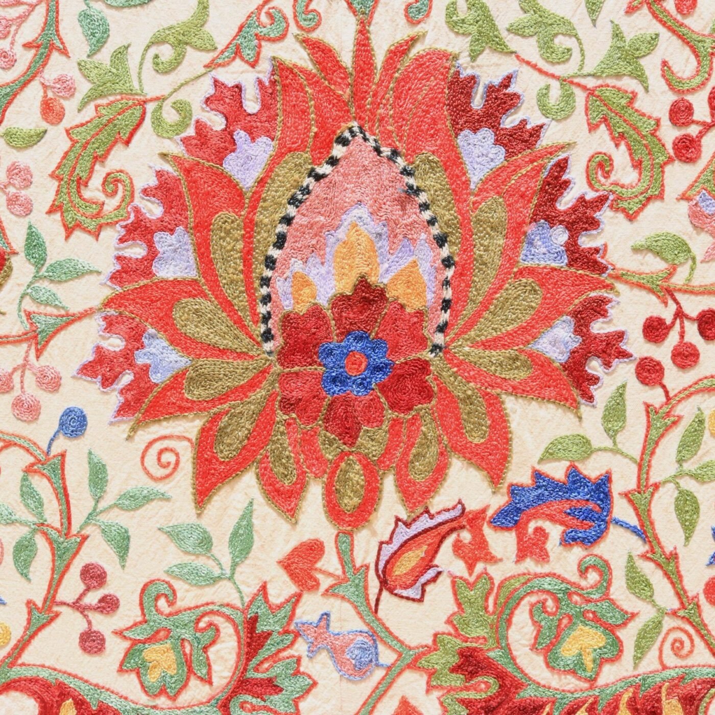 Uzbek handmade embroidery suzani. Bedspread, Bedcover, Wall hanging, Tapestry, Wall decor, Throw, tablecloth.