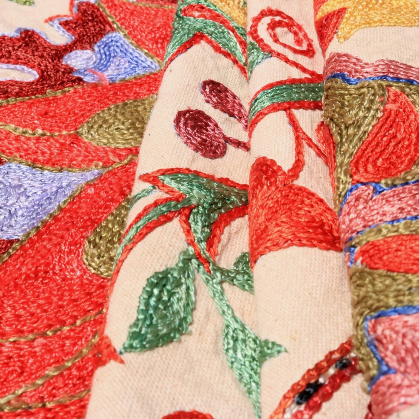 Uzbek handmade embroidery suzani. Bedspread, Bedcover, Wall hanging, Tapestry, Wall decor, Throw, tablecloth.