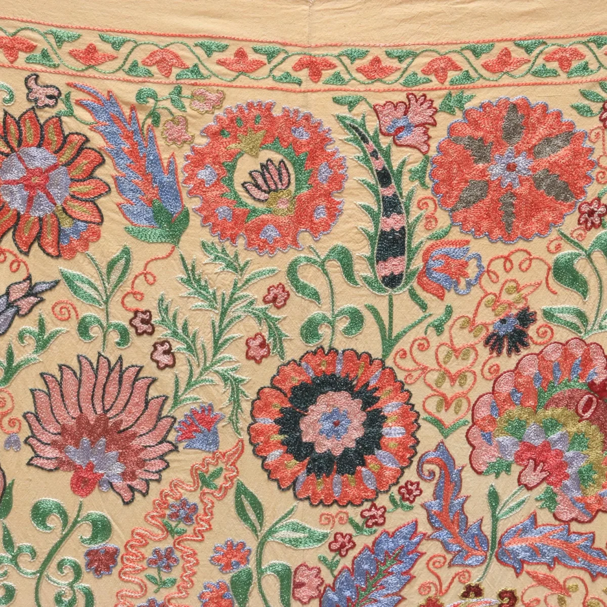 Uzbek handmade embroidery suzani. Bedspread, Bedcover, Wall hanging, Tapestry, Wall decor, Throw, tablecloth.